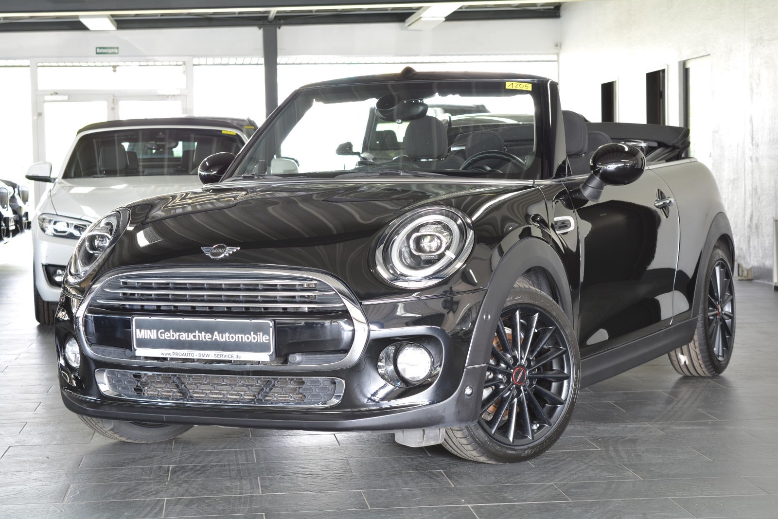 MINI Mini Cooper Cabriolet Aut. FACELIFT/LED/NAVI/CHILI-PAKET/HARMAN KARDON