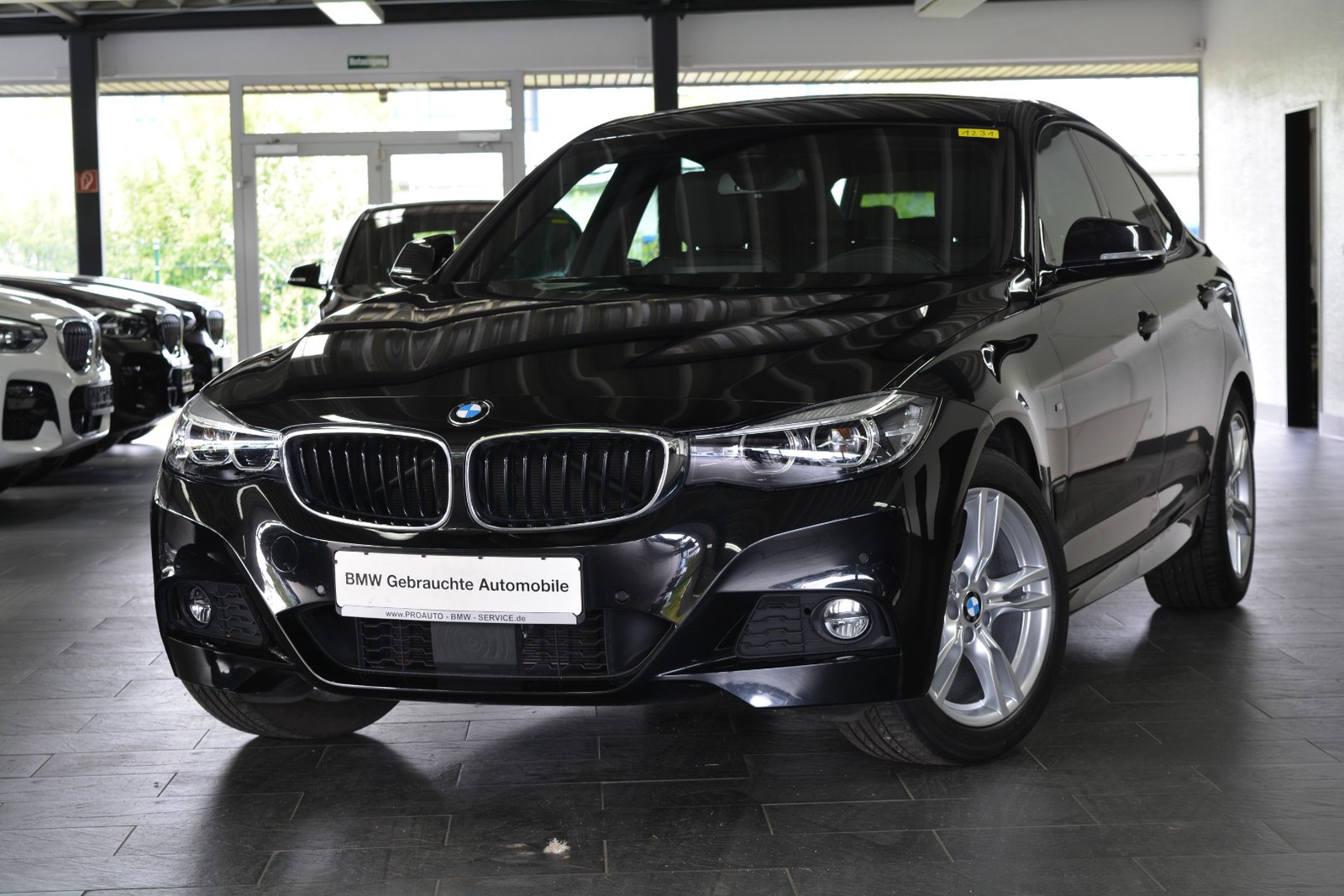 BMW 320 i xDrive Gran Turismo M Sport AHK/