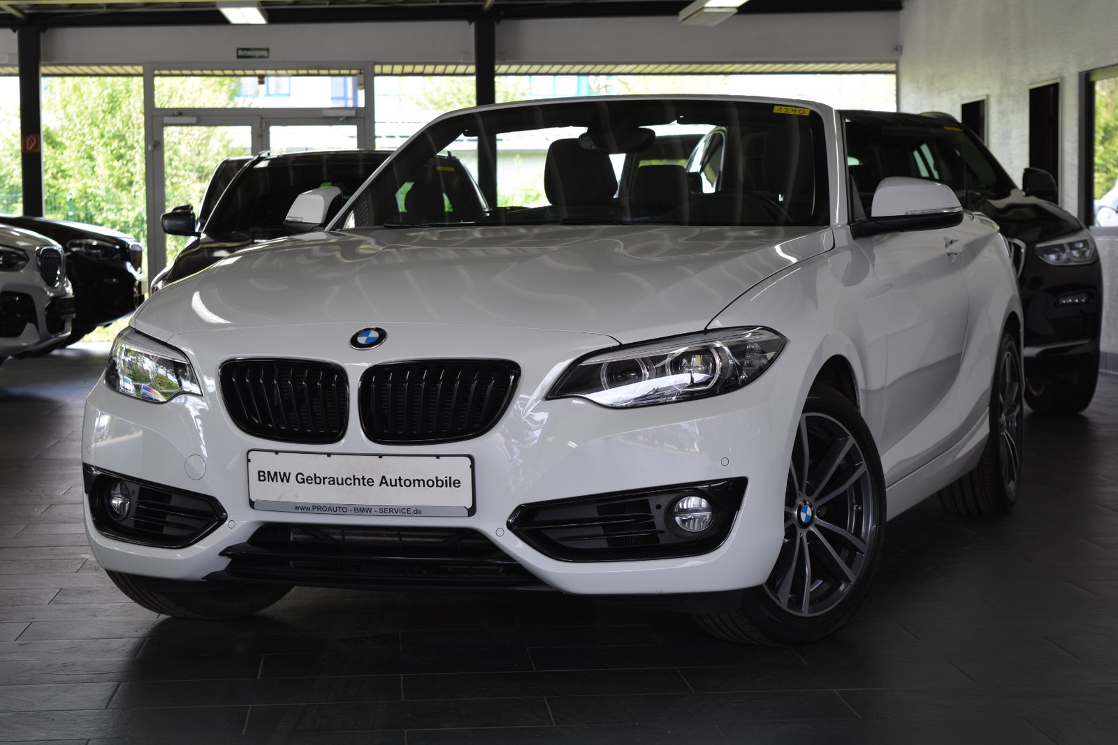 BMW 218 i Cabrio Sport Line LED/NAVI/