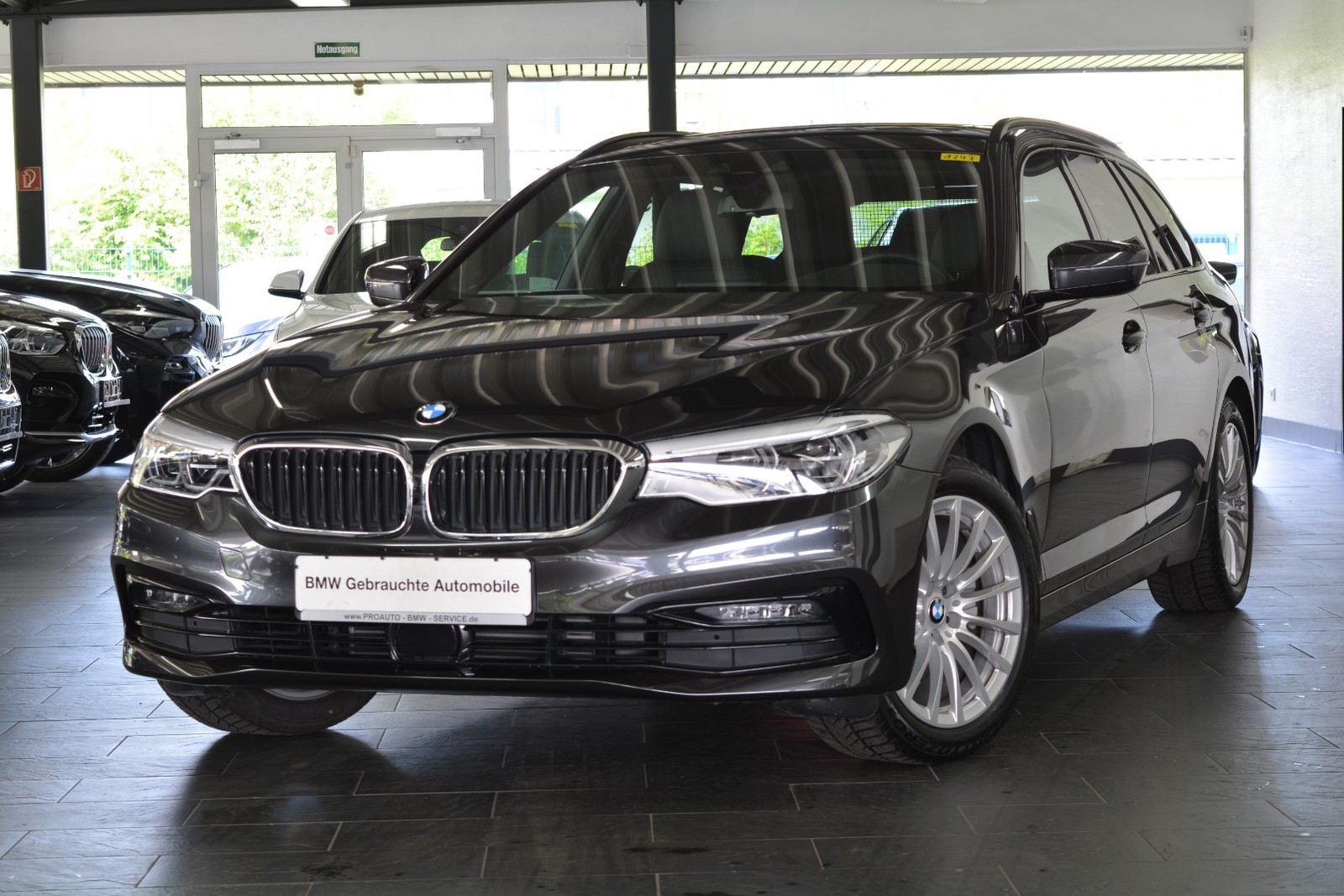 BMW 520 d Sport Line Touring MILDHYBRID/HUD/AHK/PANO