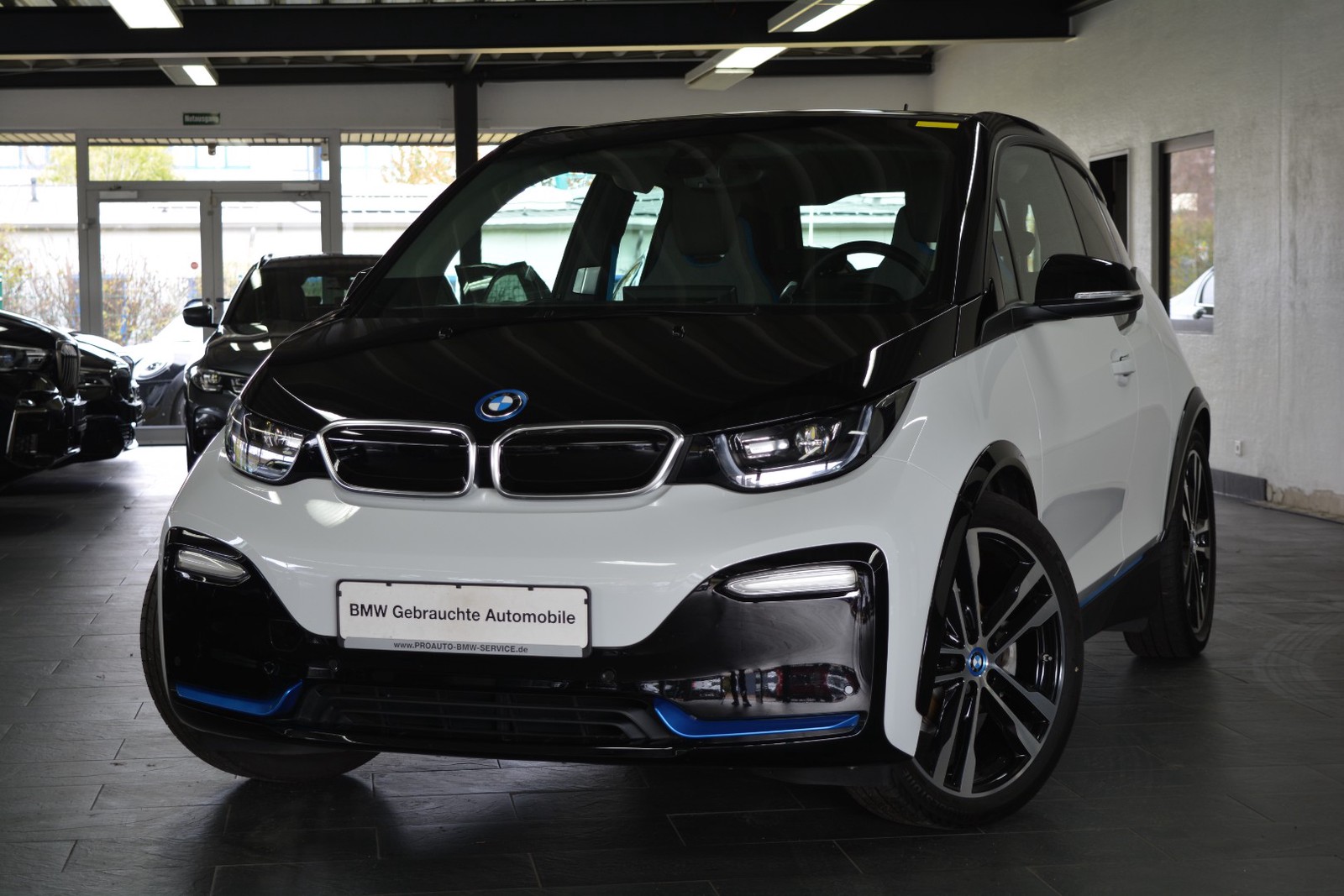 BMW I3 S REX 94 AH Used Buy In Meerbusch Price 31985 Eur - Int.Nr ...