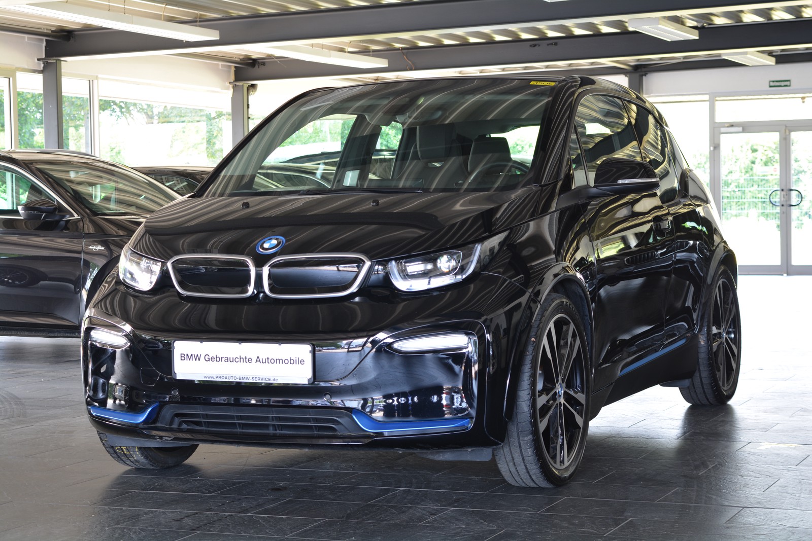 BMW i3 s 94AH SCHNELLADEN/LED/NAVI PROF/GLASDACH/LEDER