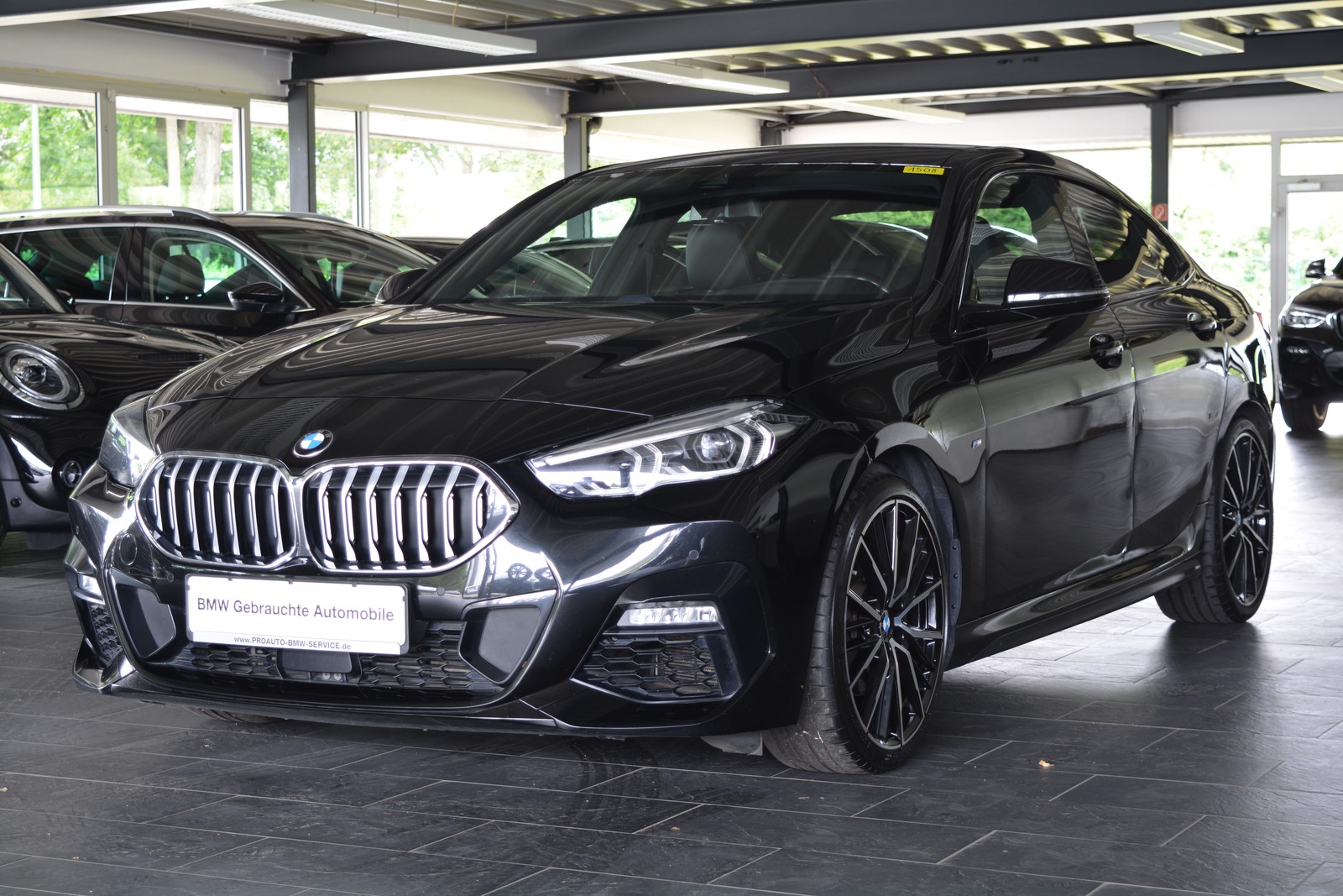 BMW 218 i Gran Coupé M Sport AHK/LED/APPLE CARPLAY/HEAD-UP/BMW LIVE COCKPIT PROF