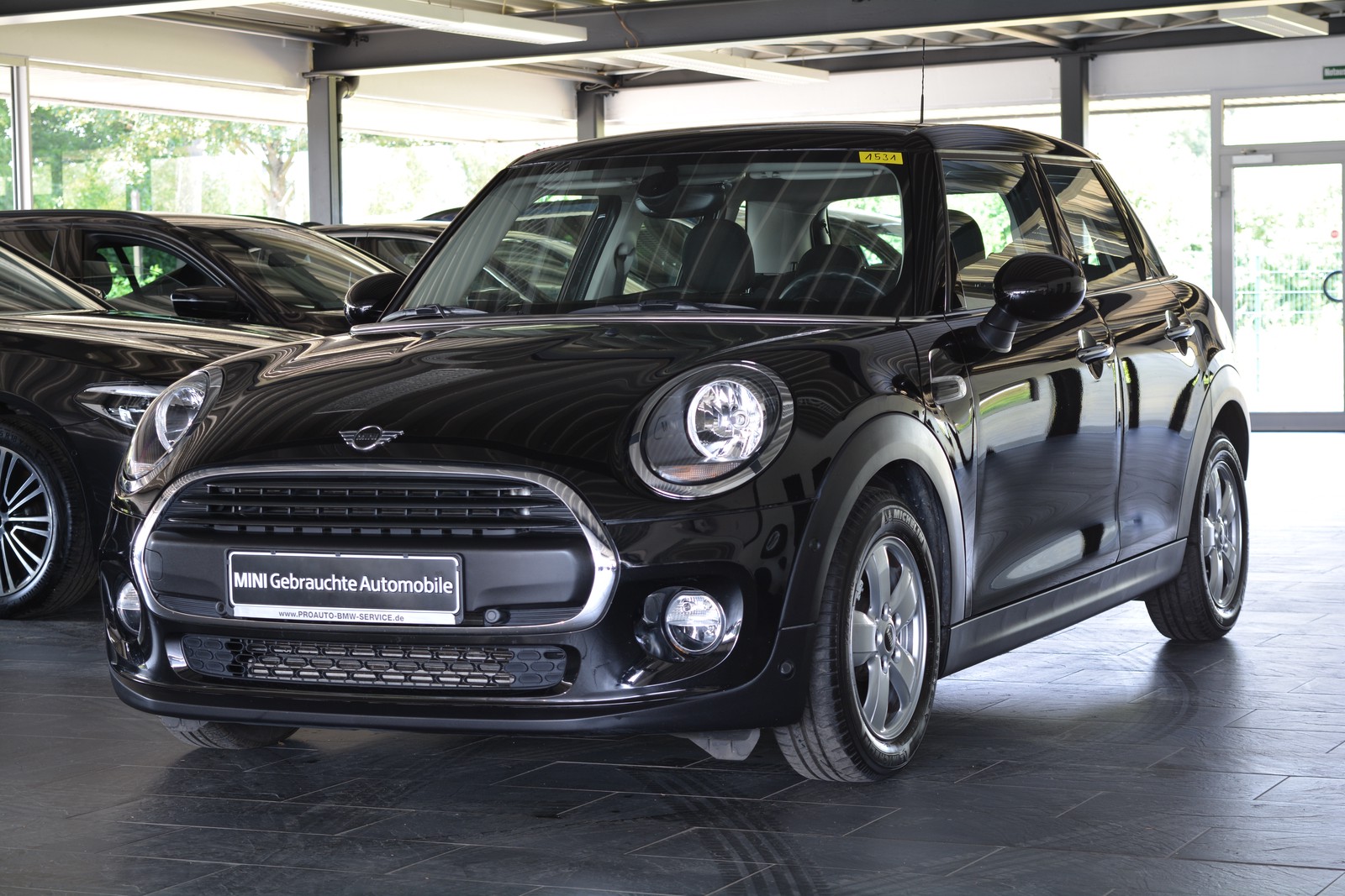 MINI ONE 5-Türig NAVI/PARKASSISTENT/EXCITEMENT PAKET