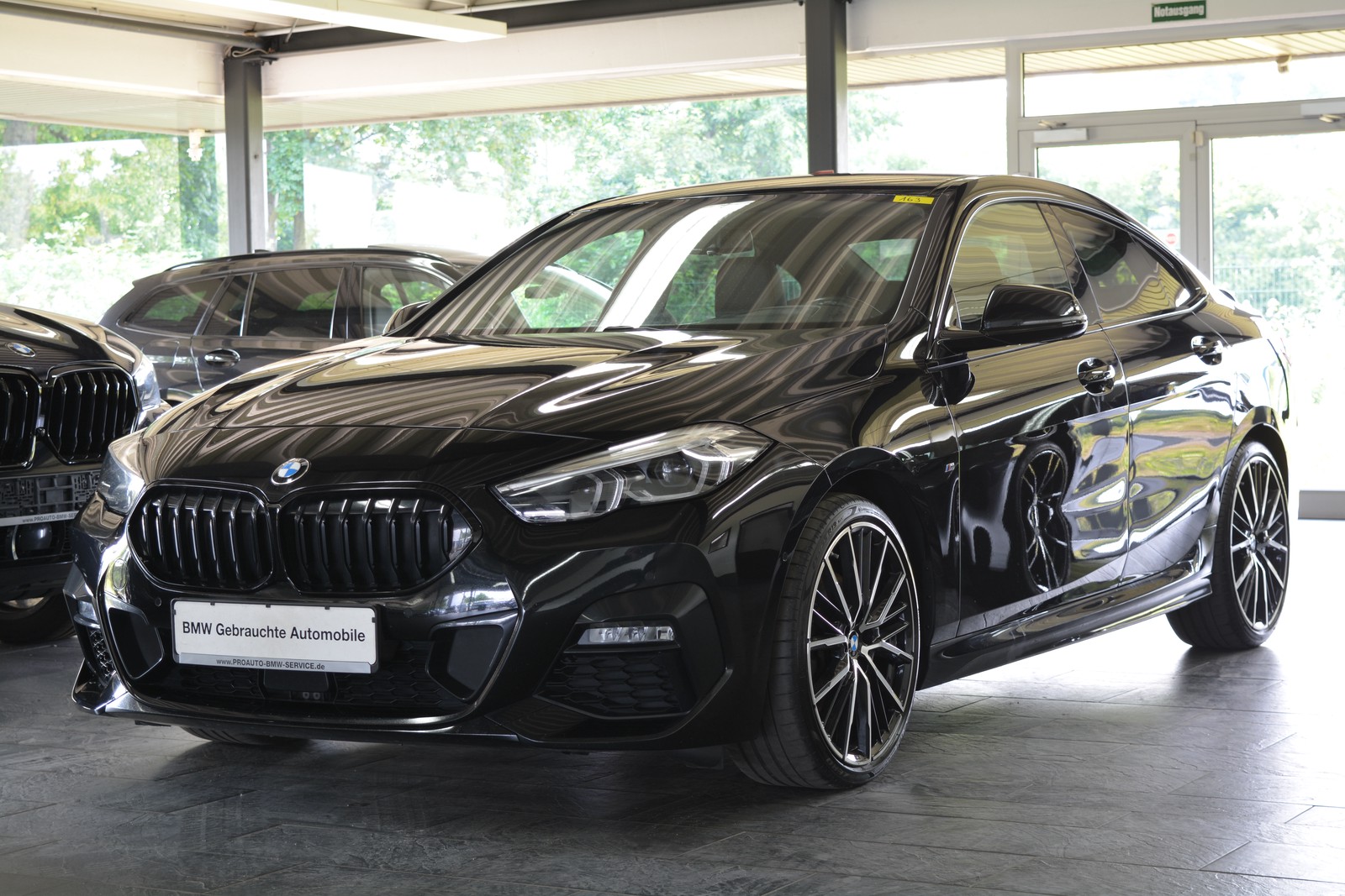 BMW 218i Gran Coupé M SPORT HEAD-UP/19ZOLL/RFK/HIFI