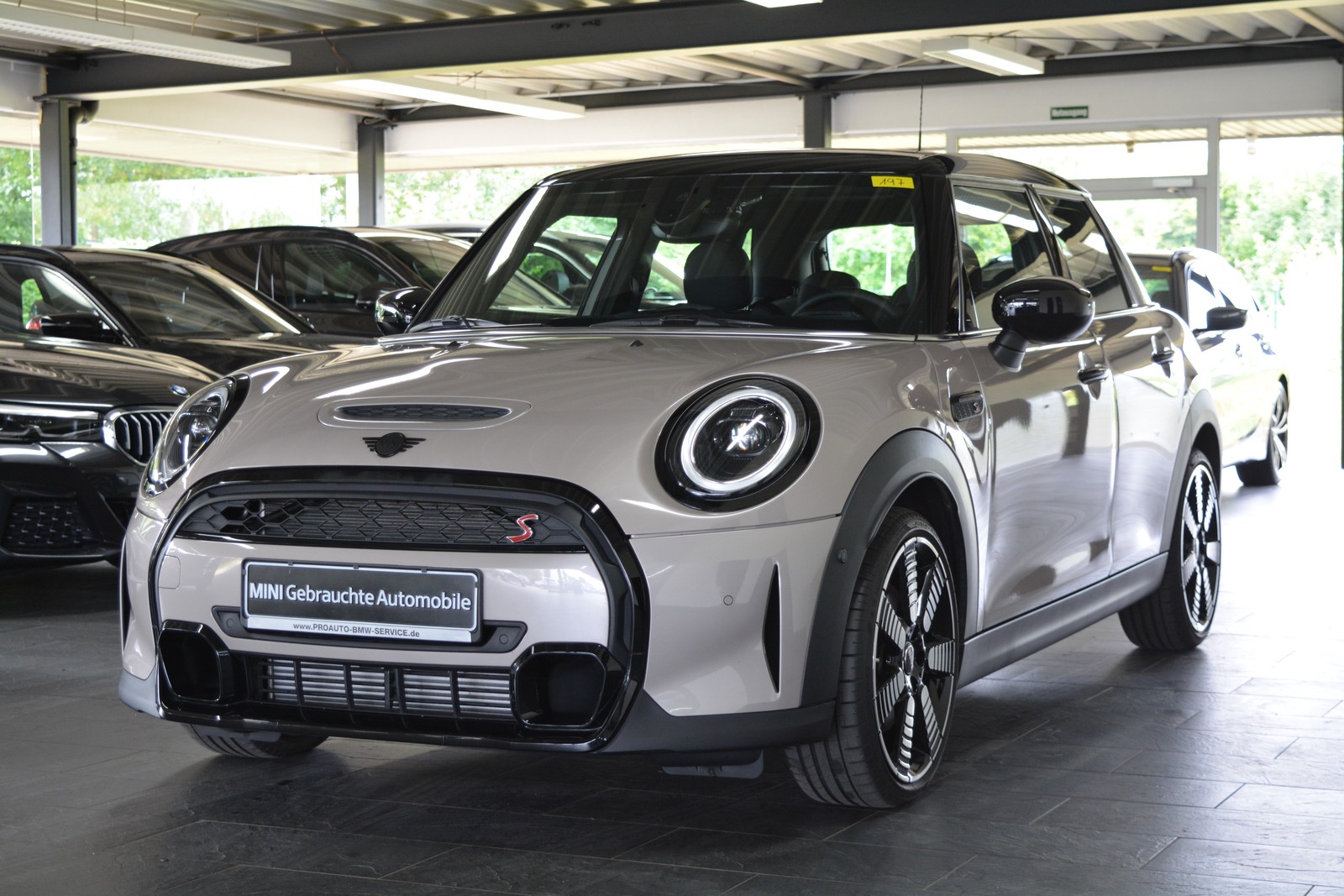 MINI Mini Aut. Cooper S ACC/LED/KAMERA/LEDER