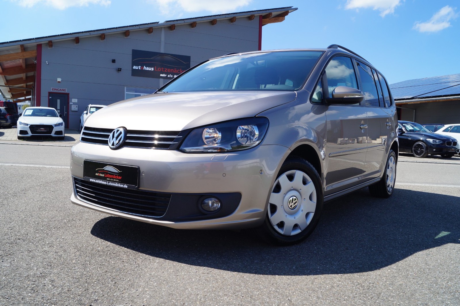 Volkswagen Touran 1.4 TSI Comfortline 7-Sitzer|KLIMA|SHZ|AHK