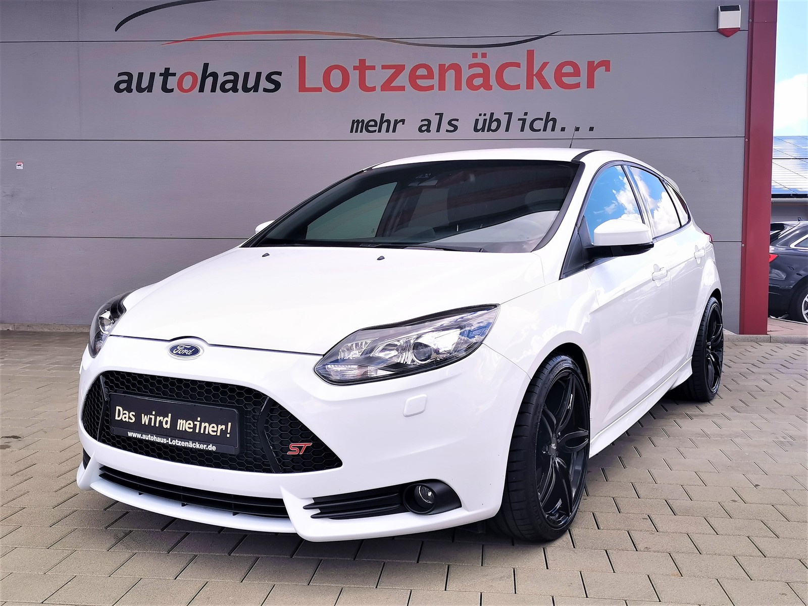 Ford Focus ST LEDER/NAVI/KEYLES/BI-XENON/GARANTIE