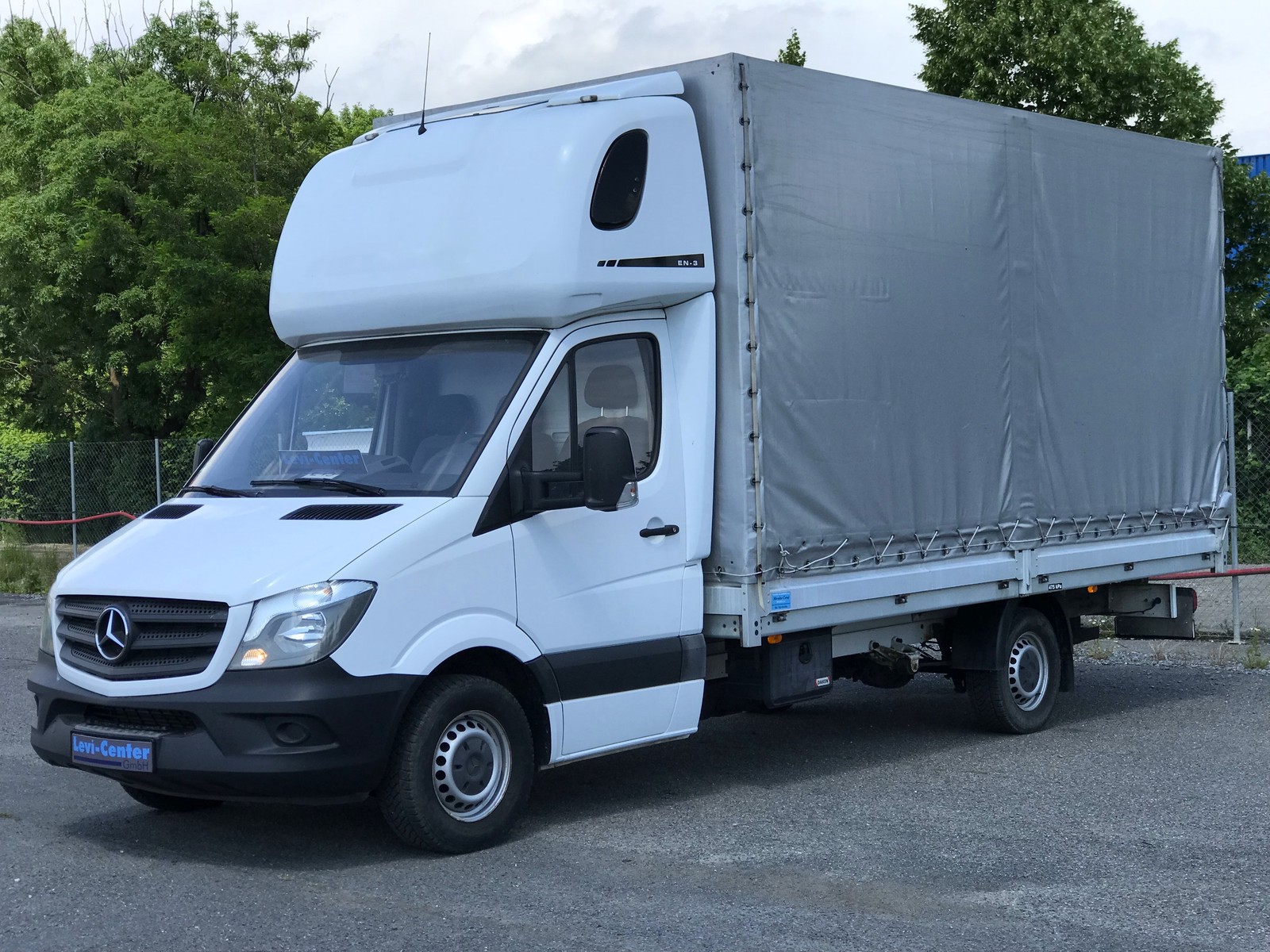 Mercedes-Benz Sprinter II 319 SchlafKab. Nutzl 1010kg Cam AHK