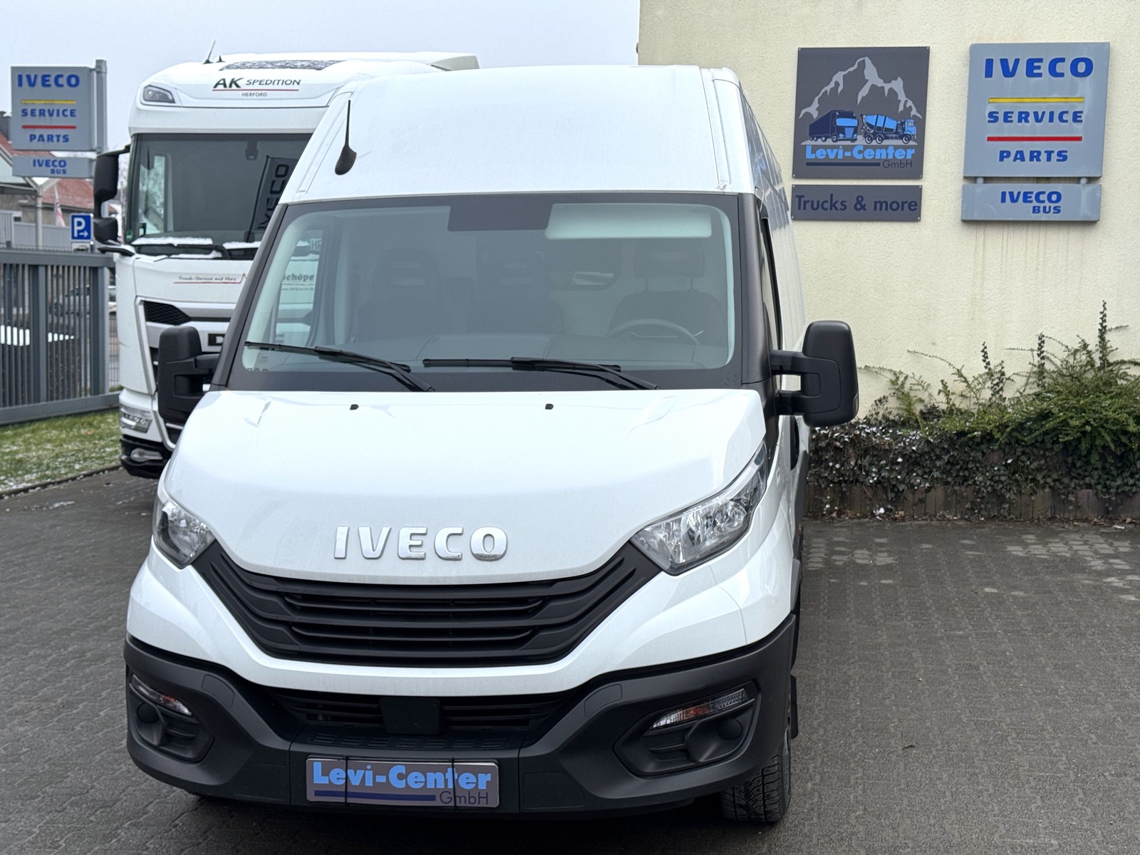 Iveco 35S16 1-Hand, Klima Service H2L4 4100 Parkhilfe