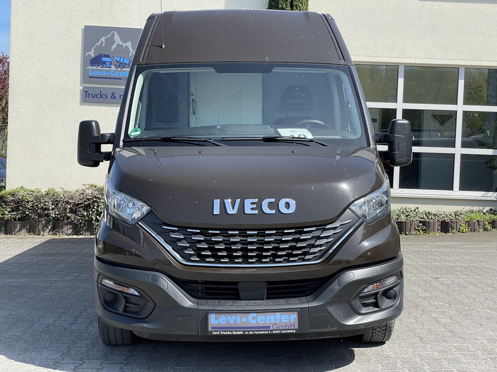 Iveco Daily Kamera Hi-Matic 4100 Regale Klappbar Servi