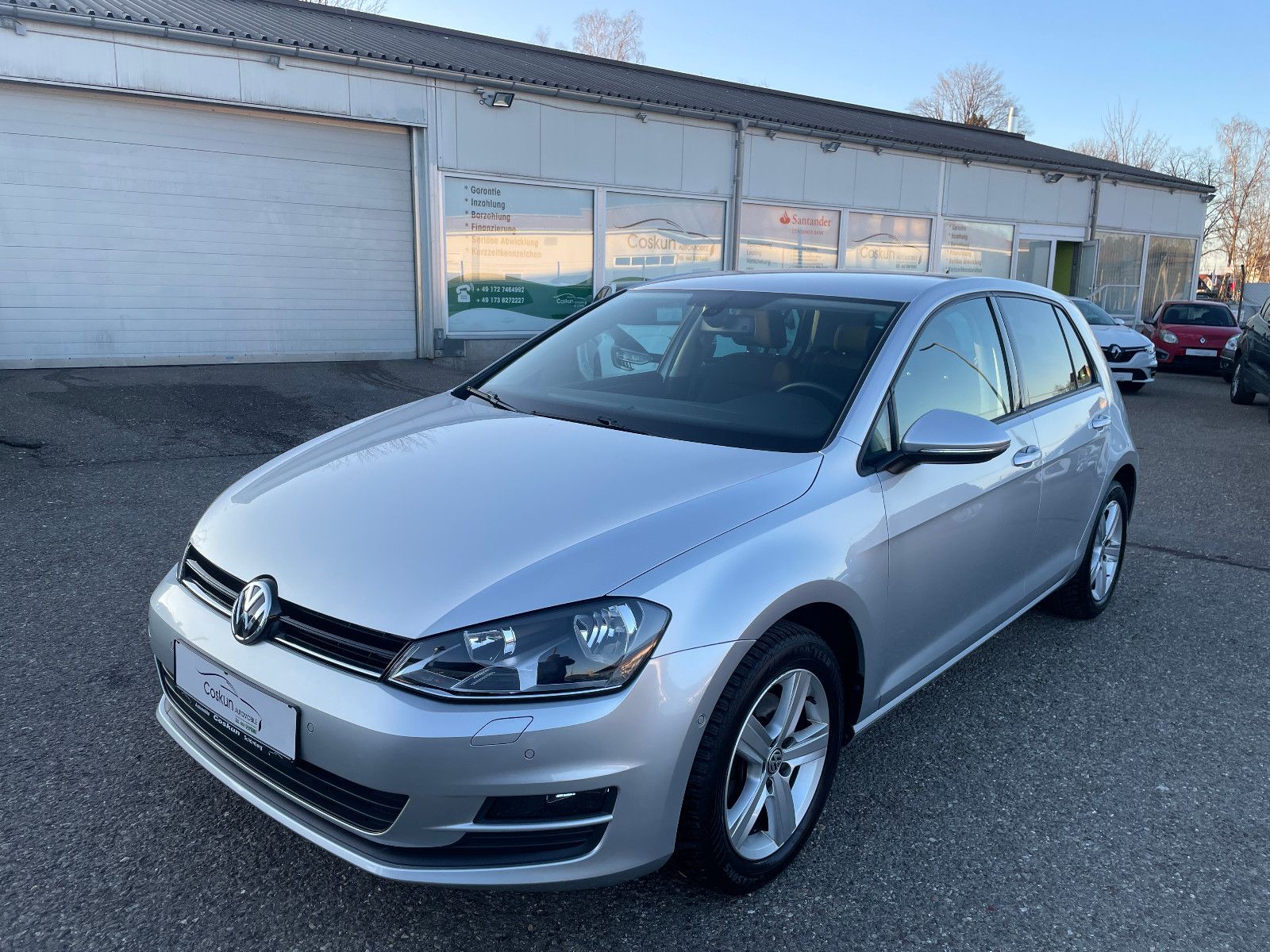 Volkswagen Golf 1.6 TDI BlueMotion Technology*NAVI*SHZ*TOP*