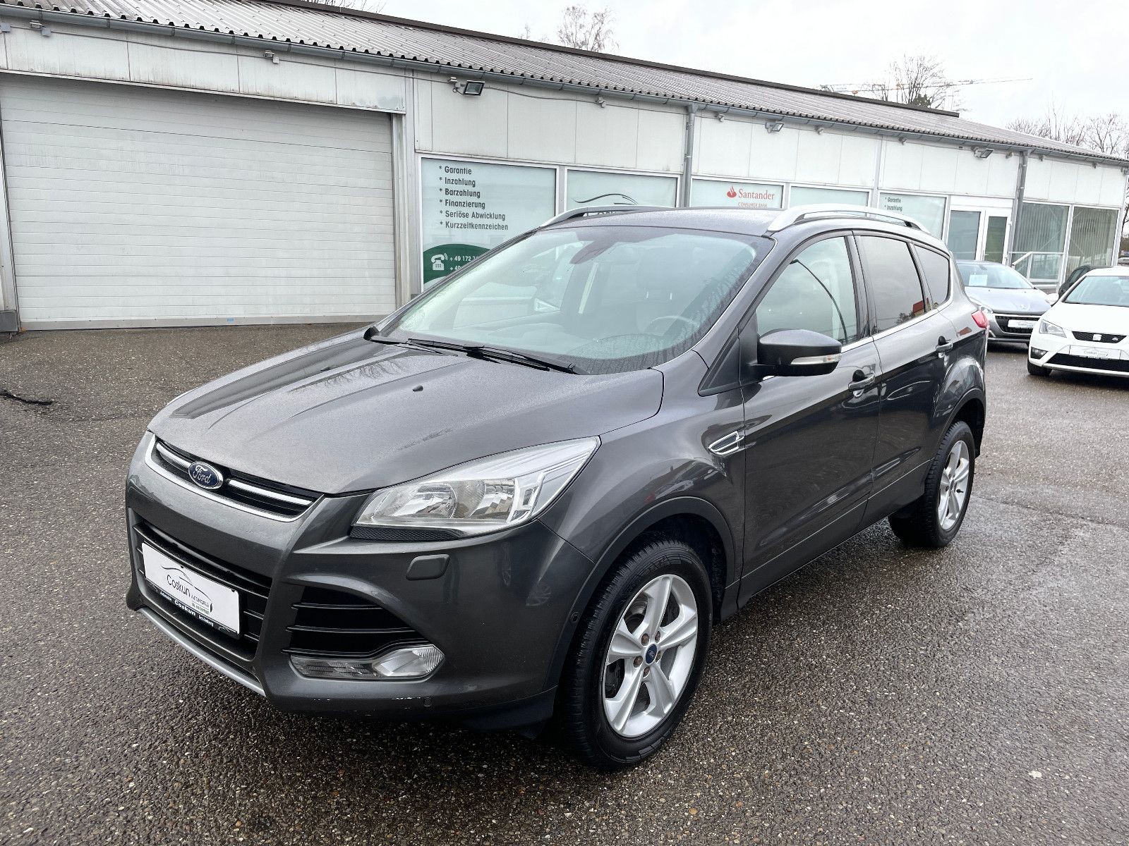 Ford Kuga 2,0 TDCi 4x4*NAVI*LEDER*PDC*EURO 6*