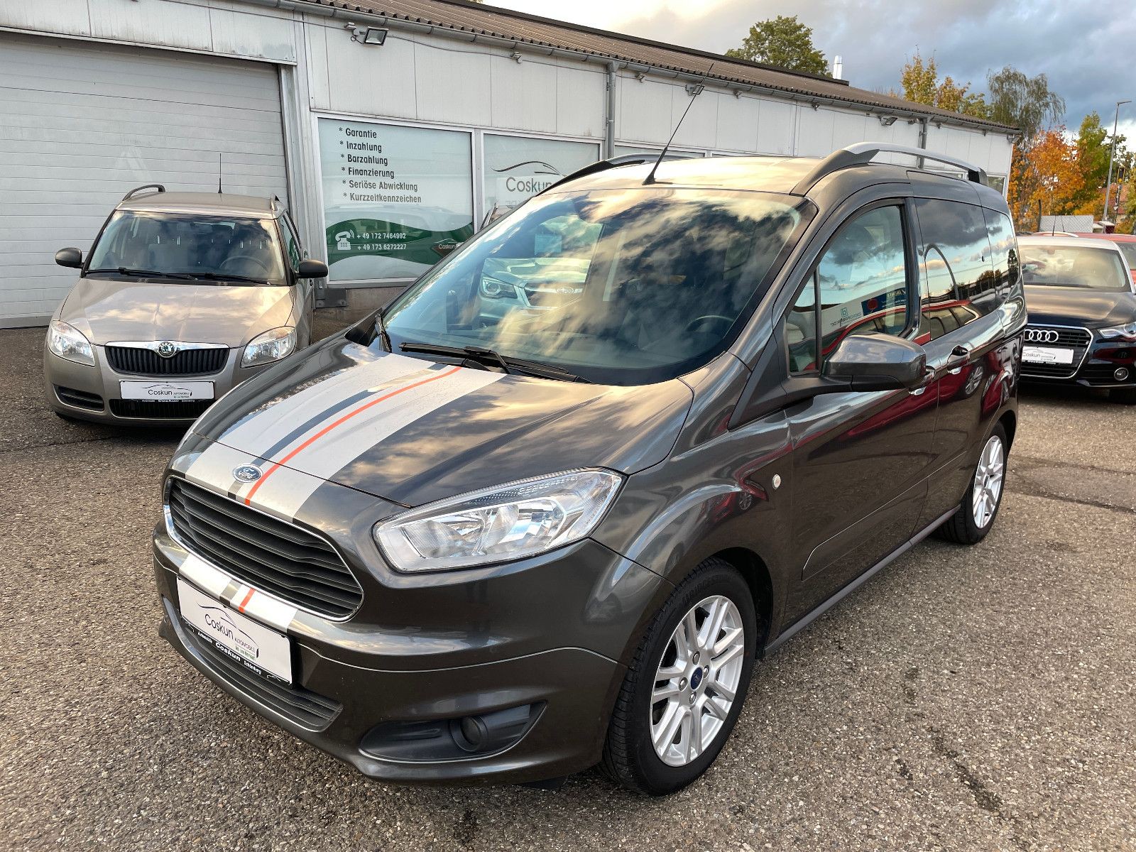 Ford Tourneo Courier *KLIMA*EURO 6*SHZ*PDC*ALU*TOP*