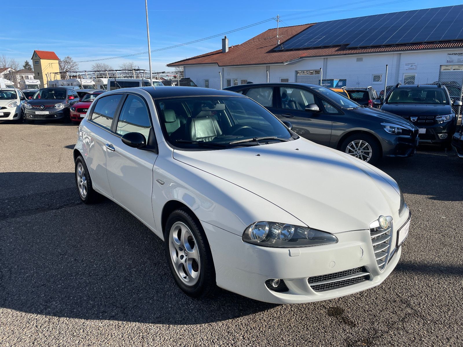 Alfa Romeo Alfa 147 1.6 *Klima*Leder*SHZ*ALU*TÜV 10.2024