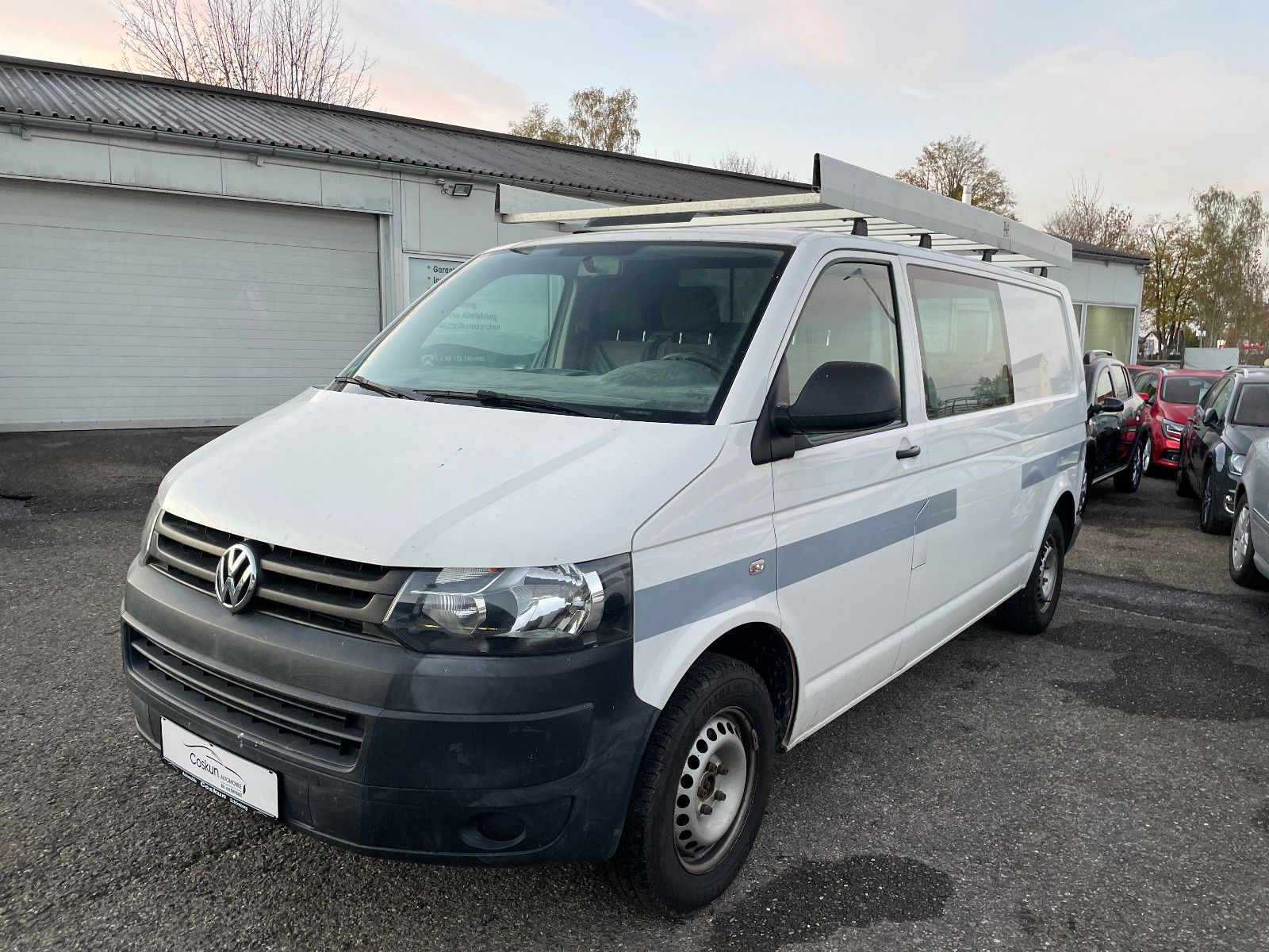 Volkswagen T5 Transporter 2.0TDI*AHK*LANG*TÜV BIS 08.2026*