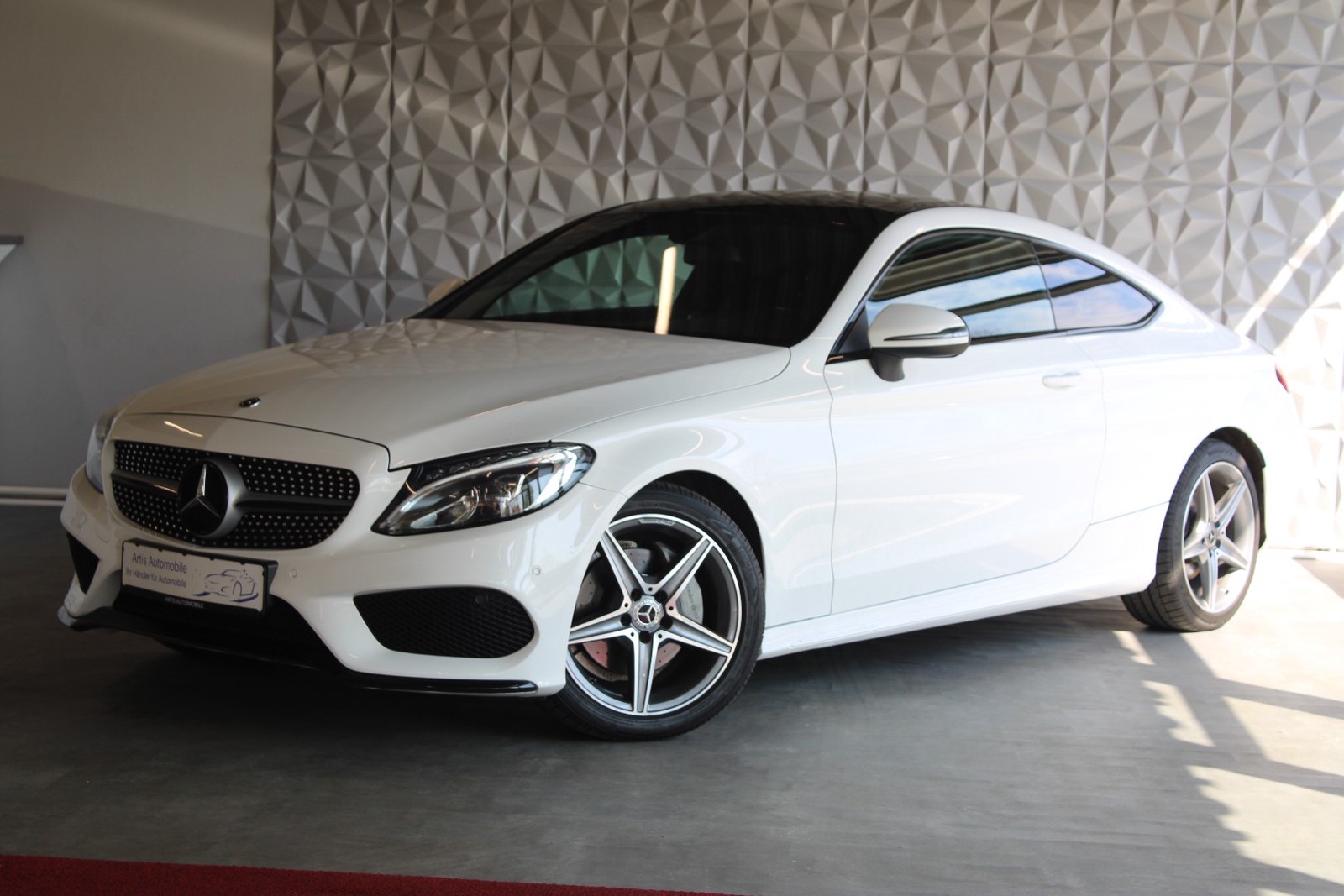 Mercedes-Benz C 220 d 9G Coupe AMG-LINE* PANORAMA* NAVI