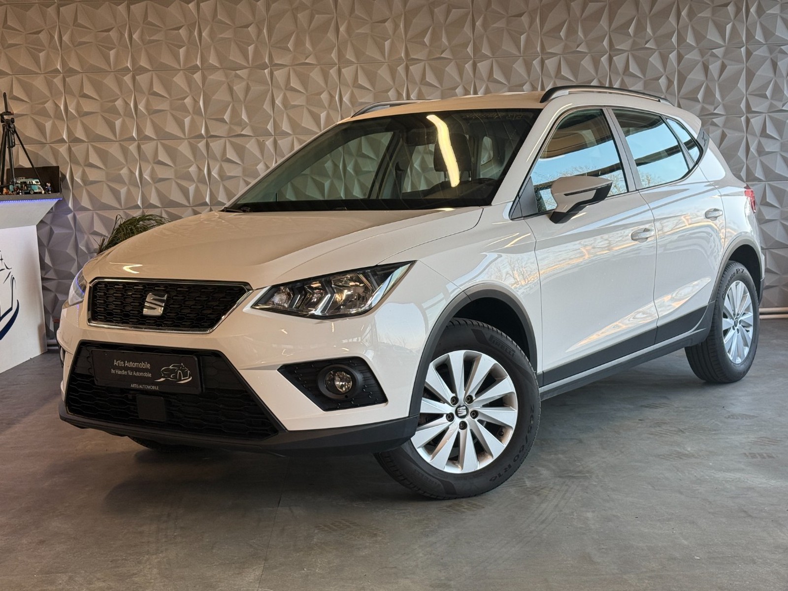 Seat Arona Style CARPLAY-NAVI SITZHEIZUNG TÜV NEU