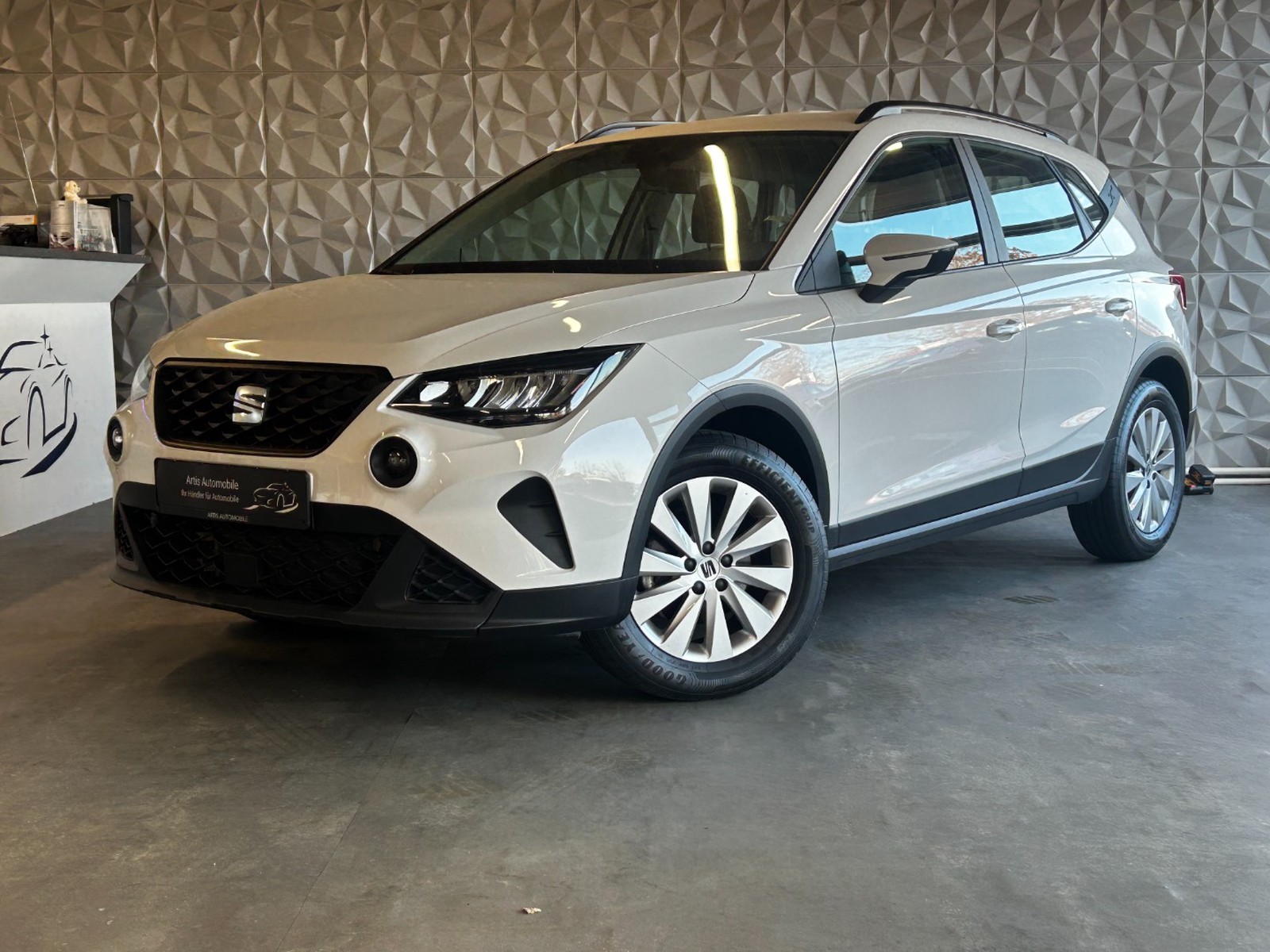 Seat Arona Style CARPLAY-NAVI SITZHEIZUNG KLIMA PDC
