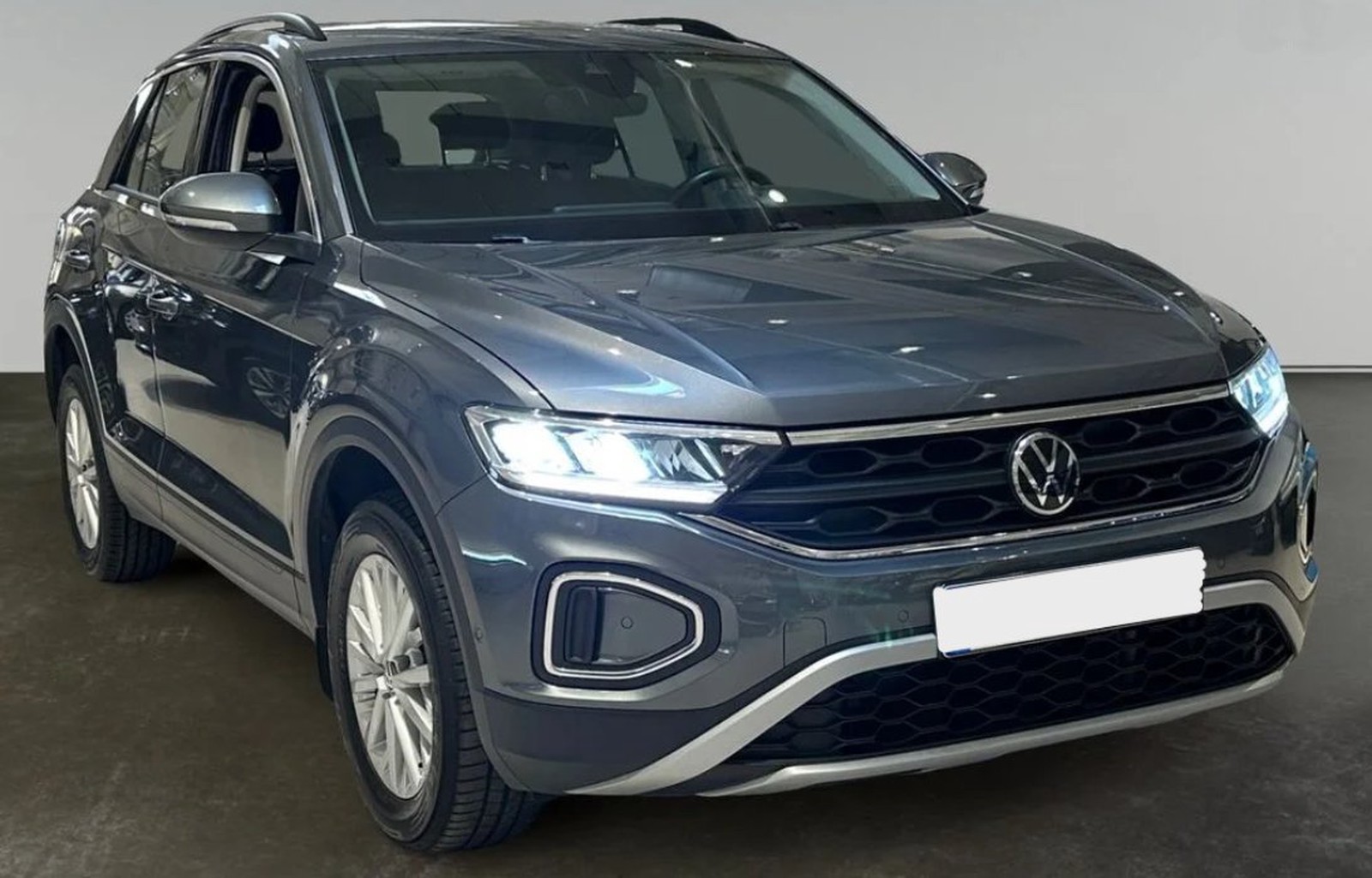 Volkswagen T-Roc Life ANHÄNGERKUPPLUNG RÜCKFAHRKAMERA