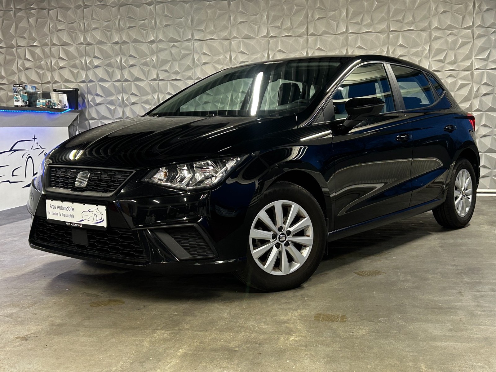 Seat Ibiza Style CARPLAY-NAVI EINPARKHILFE 1.HAND