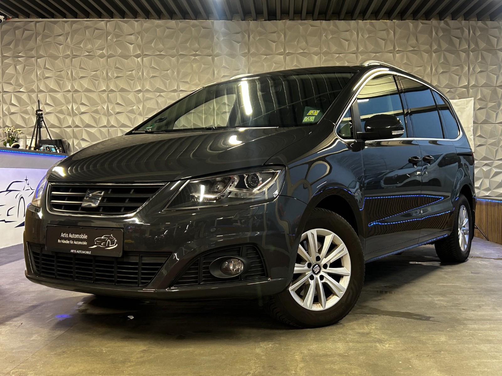 Seat Alhambra Style 7-SITZER NAVI AHK KAMERA CARPLAY