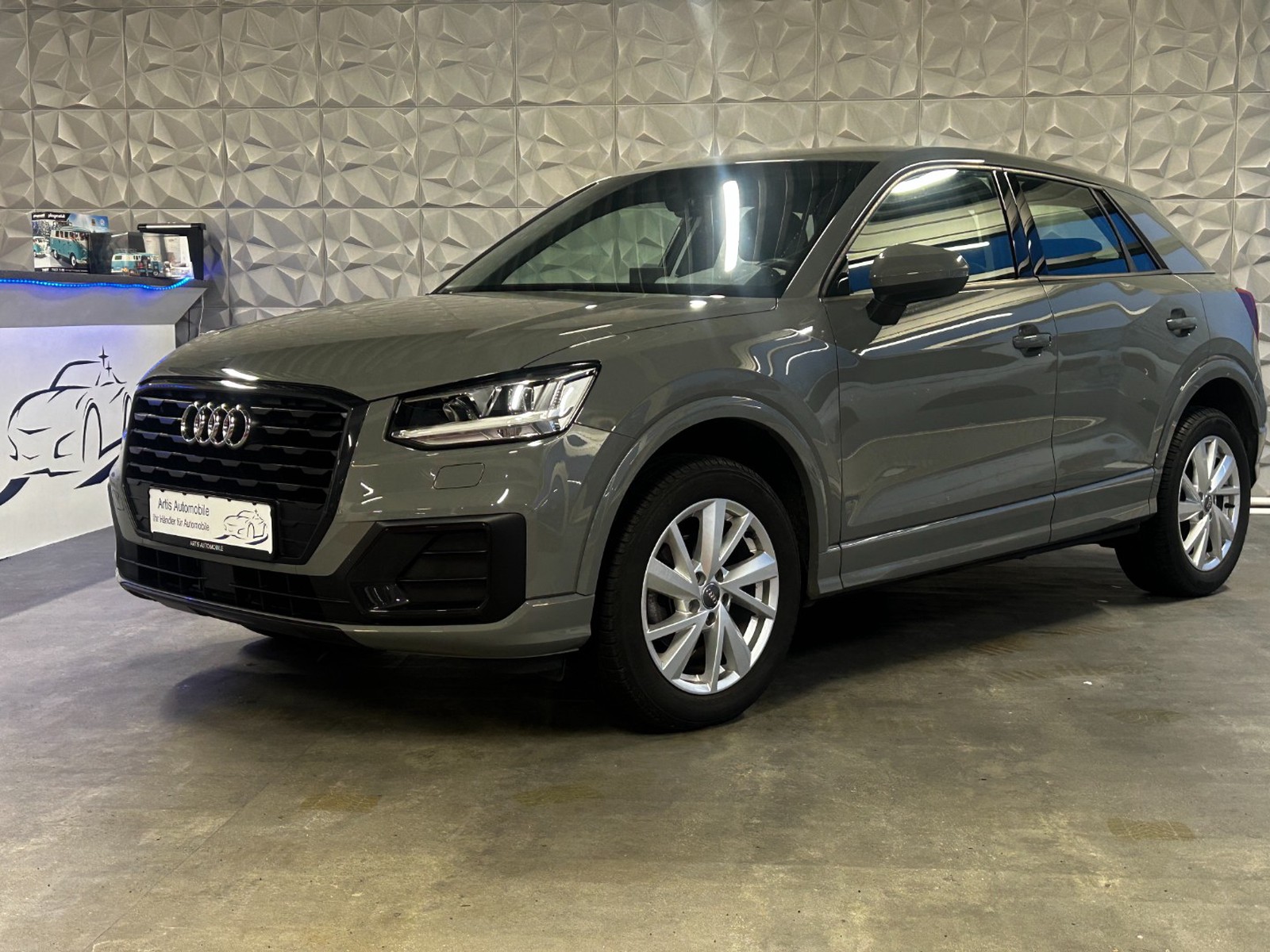 Audi Q2 35 TFSI sport LED SITZHEIZUNG EINPARKHILFE