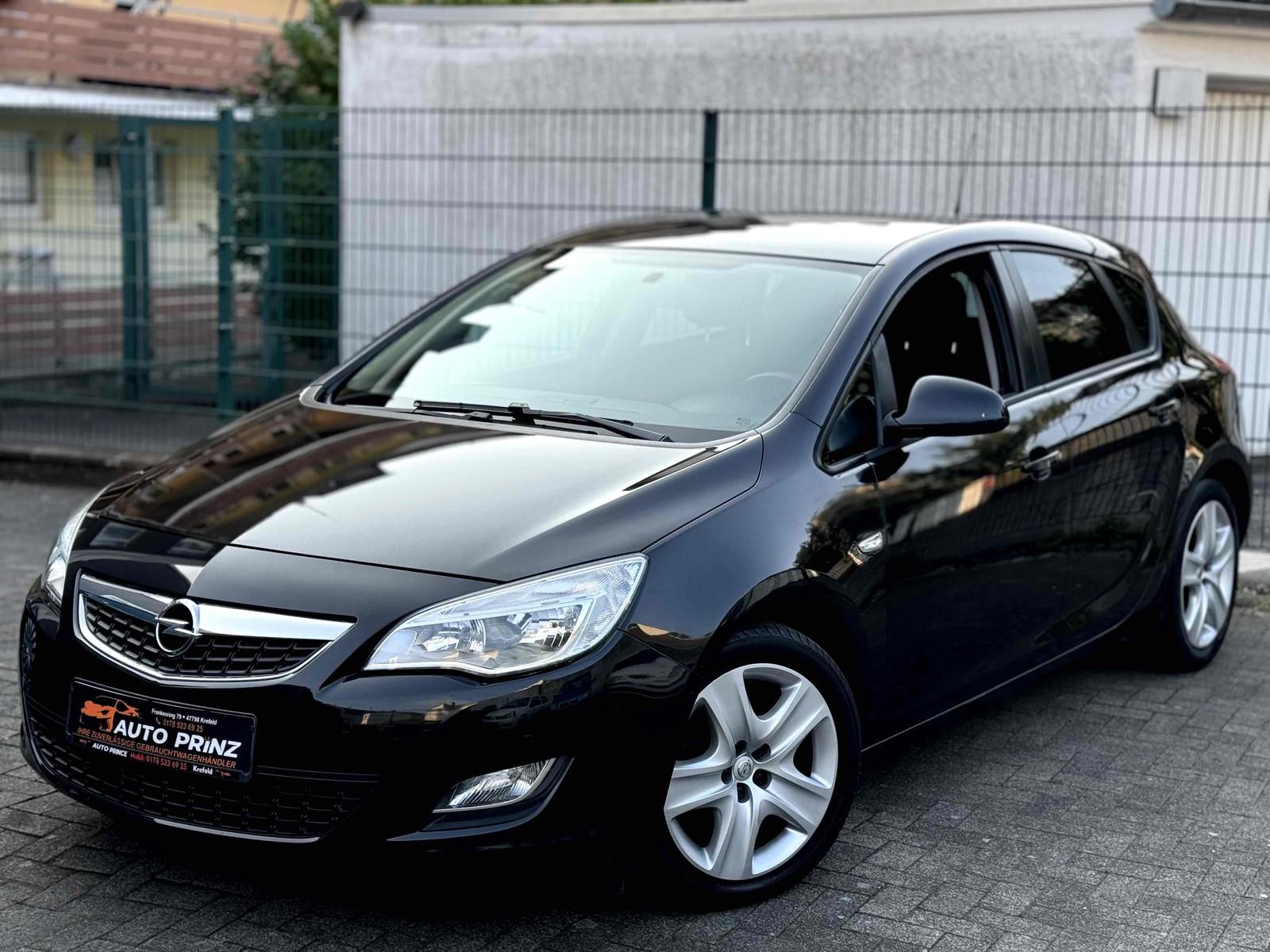 Opel Astra J 5-trg 1.3 CDTI Design Sport Edition + KLIMA+ TÜV + PDC+ SHZ+ AHK+