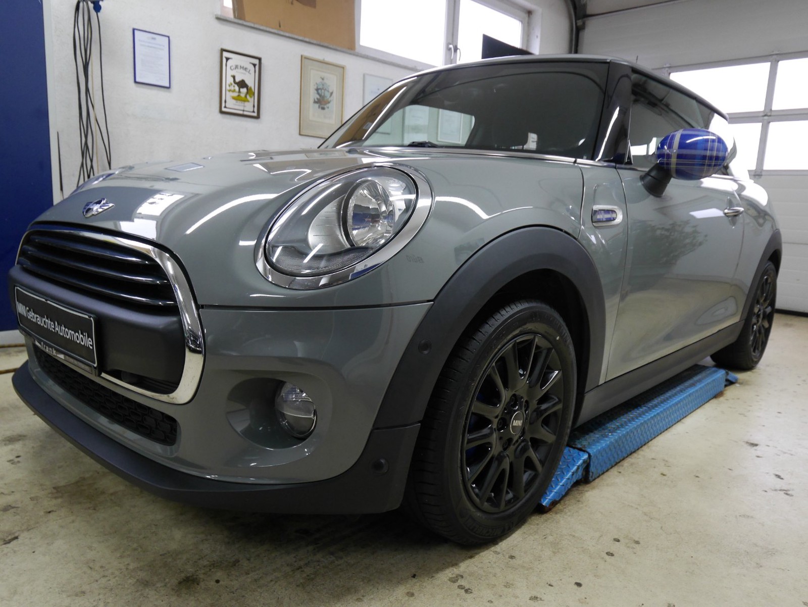 MINI ONE NAVI,SPORTSITZE,PDC,SHZ,1J.GARANTIE