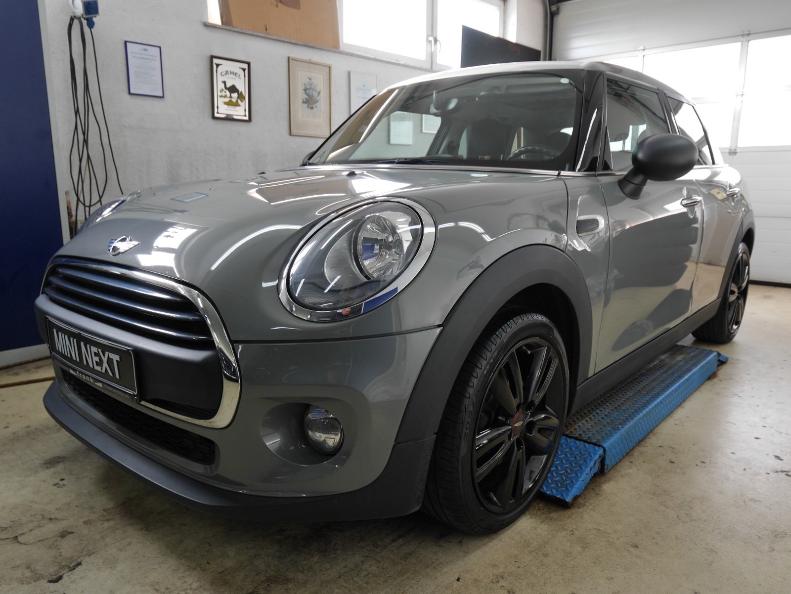 MINI Mini One PANO,NAVI,PDC,SHZ,1J GARANTIE