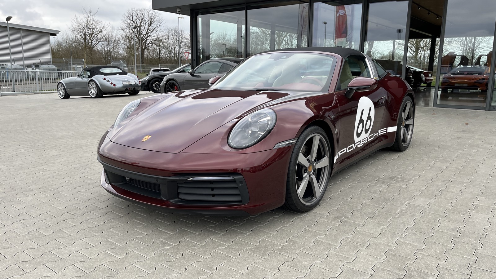 Porsche 992 Heritage Design Edition ohne EZ, Lift, Bose