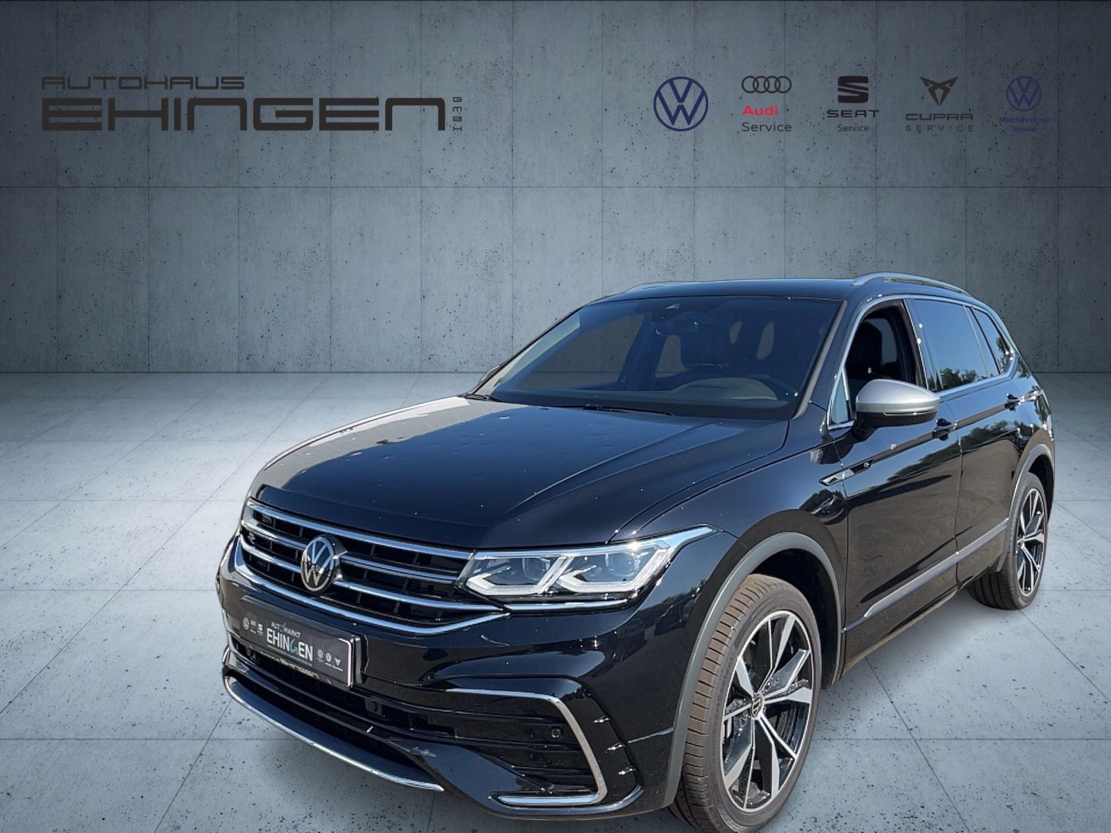 Volkswagen Tiguan Allspace Hagelschaden R-Line Panorama 7 Sitze AHK Matrix ACC Navi Kamera