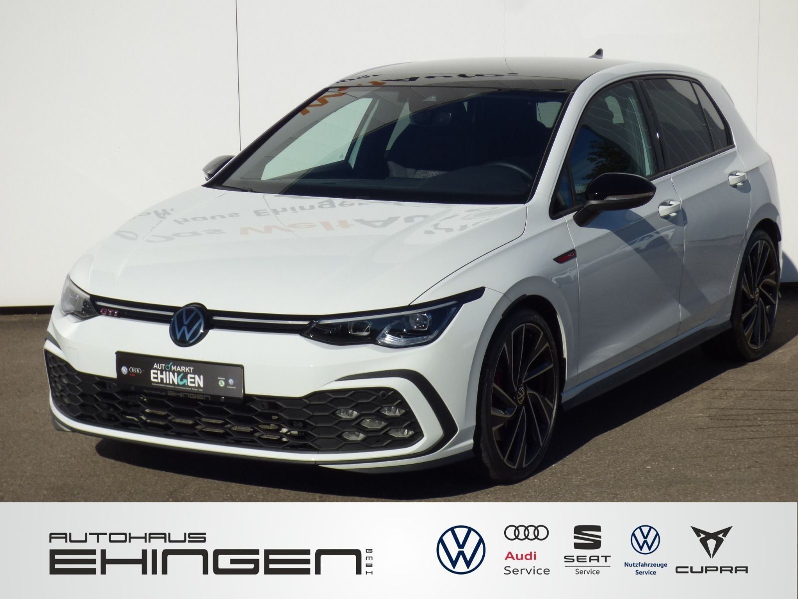 Volkswagen Golf VIII 8 GTI 2.0 TSI DSG Panorama LED ACC Navi