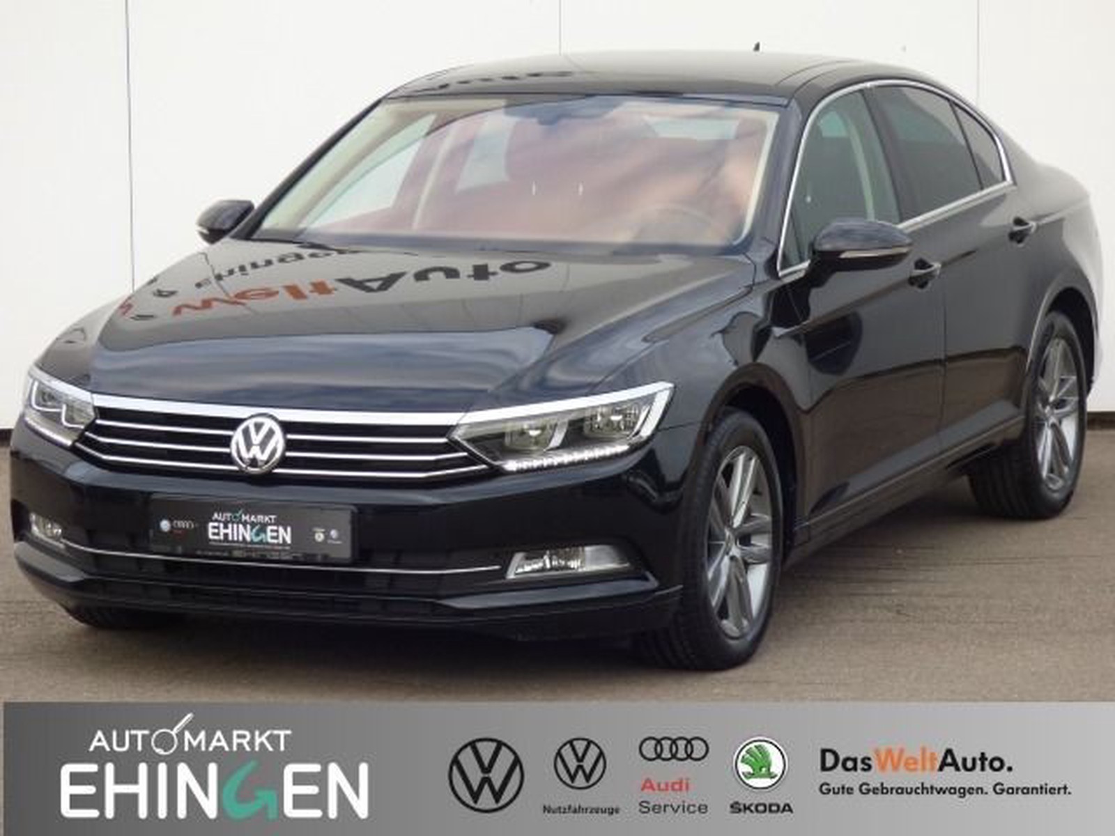 Volkswagen Passat Lim. 1.4 TSI Comfortline LED Panorama ACC AHK Navi