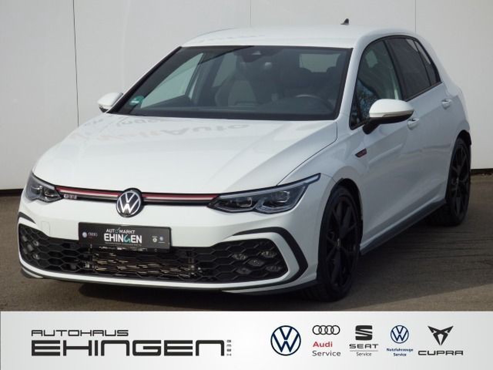 Volkswagen Golf VIII 8 GTI 2.0 TSI DSG ACC LED Navi Kamera