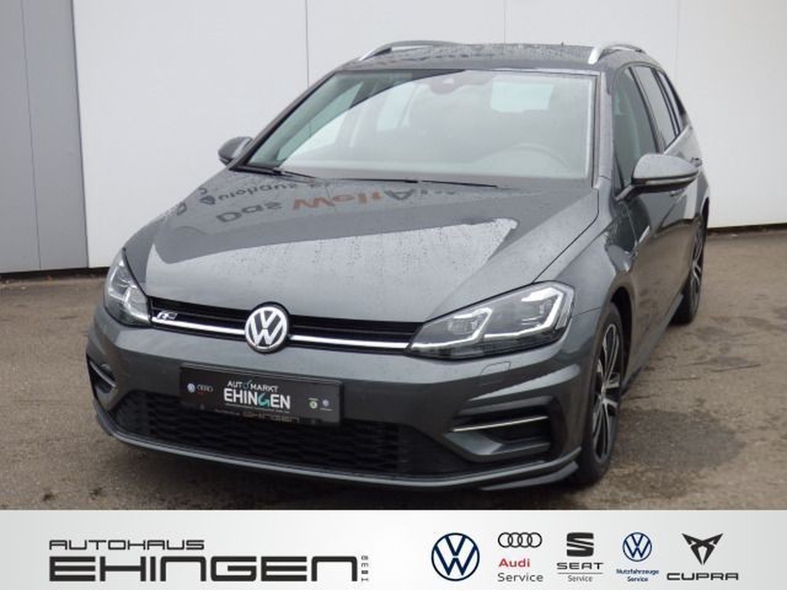 Volkswagen Golf Variant VII Highline R Line 1.5 TSI DSG LED ACC Navi Kamera