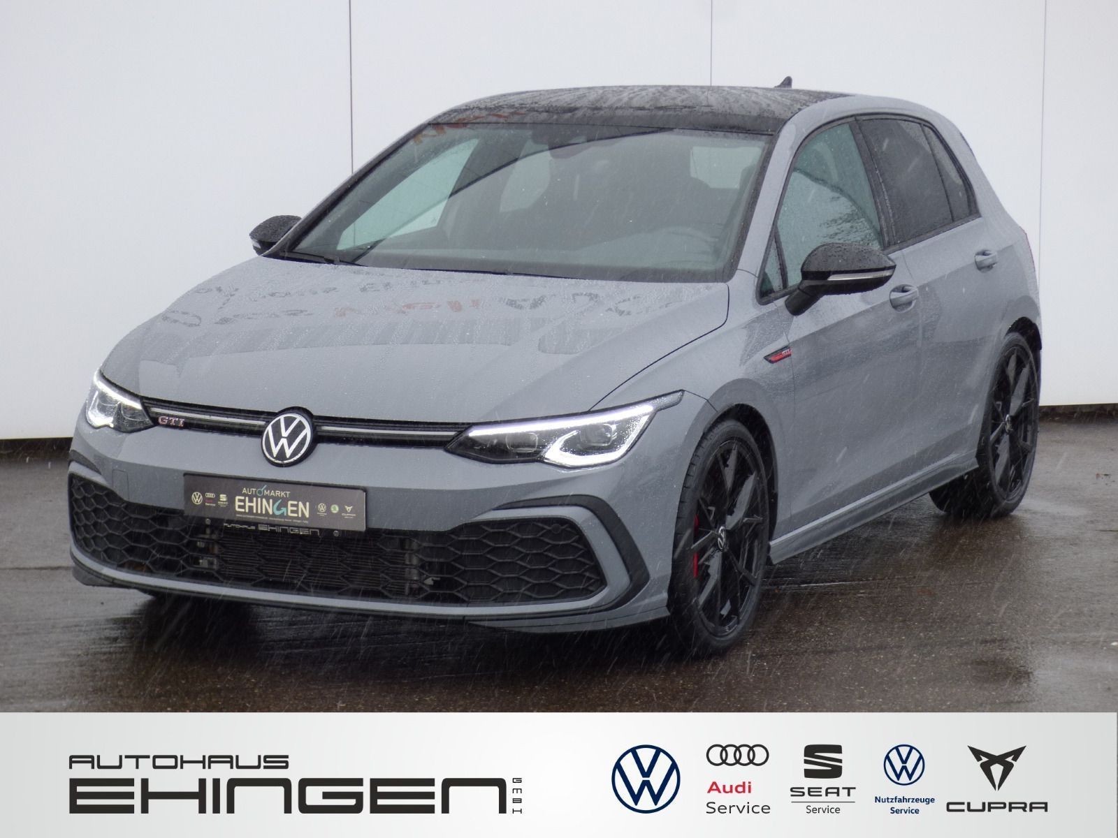 Volkswagen Golf VIII 8 GTI 2.0 TSI DSG Panorama LED Navi Kamera