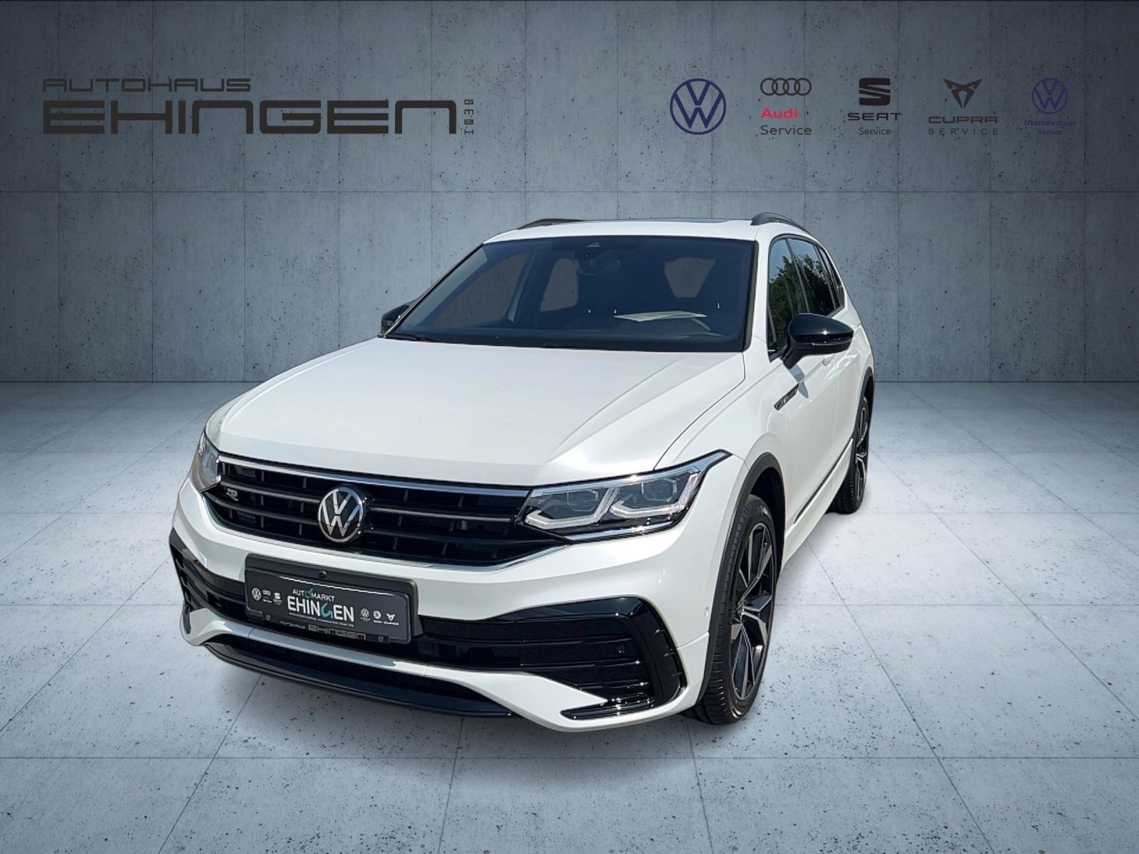 Volkswagen Tiguan Allspace R-Line 2.0 TDI DSG 4Motion Panorama Sthz Matrix Navi ACC AHK