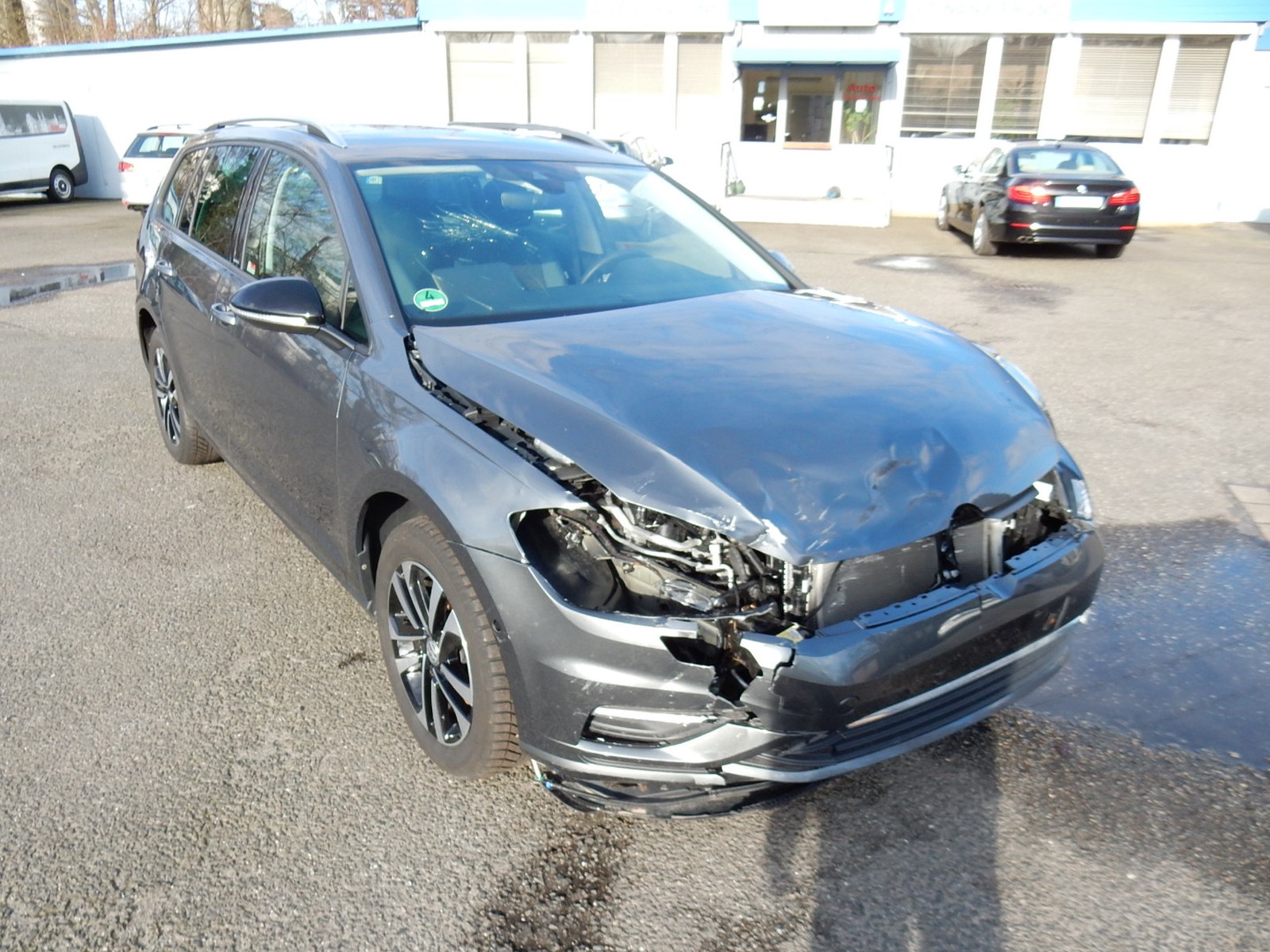 Volkswagen Golf VII Variant 2.0 TDI DSG IQ.DRIVE Start-Stopp Autom. Navi. Klima. SHZ.