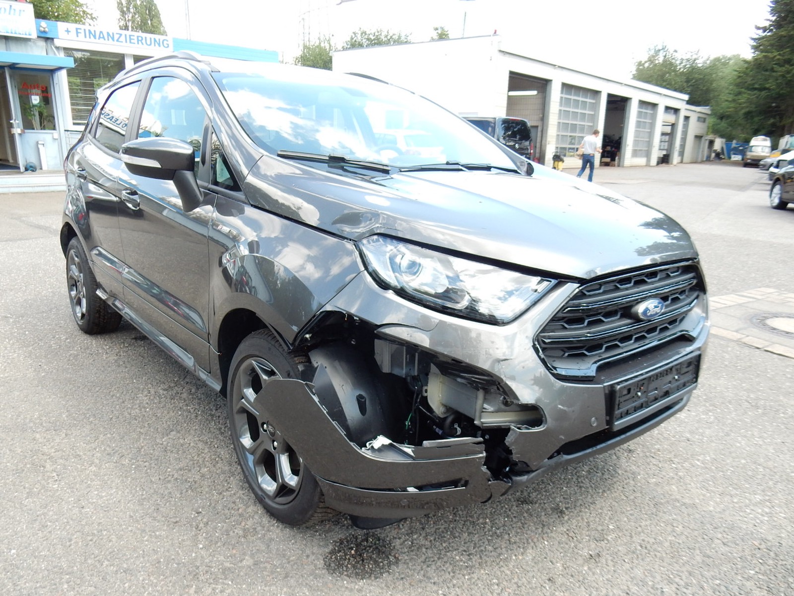 Ford EcoSport 1.0 i ST-Line Kamera, Navi. Klimaaut. Glasschiebedach
