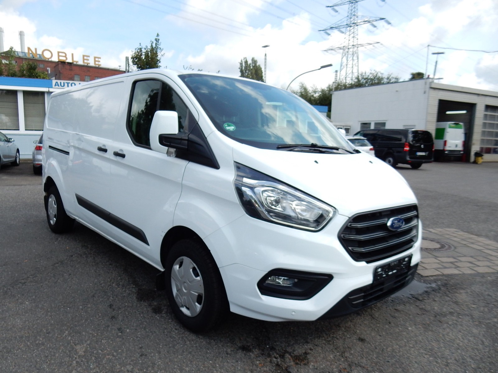 Ford Transit Custom Kasten 300 L2 Trend Klima. PDC.