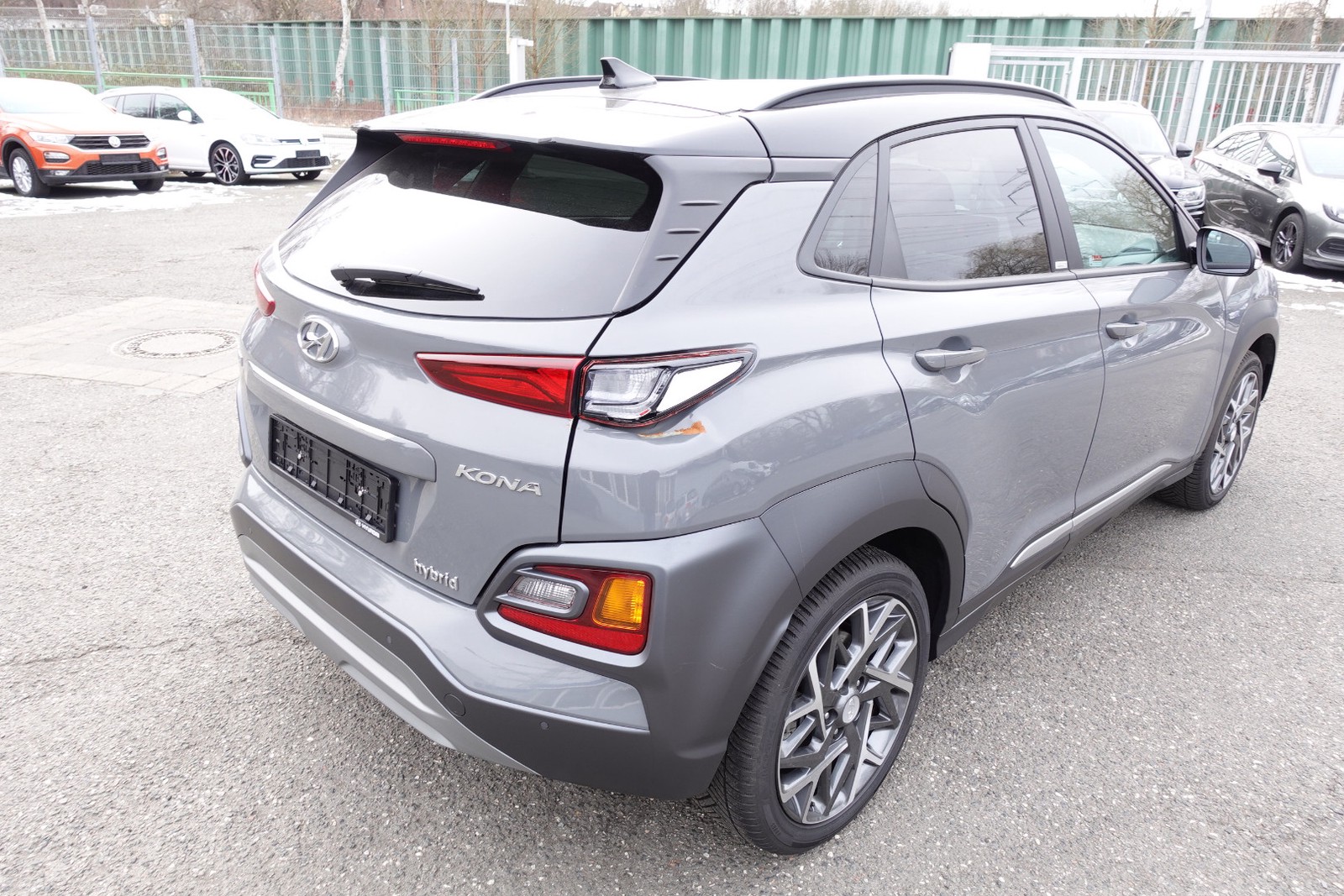 Hyundai KONA 1.6 i Style Hybrid 2WD Autom. Kamera. Navi. Klimaaut. SHZ. Alu.
