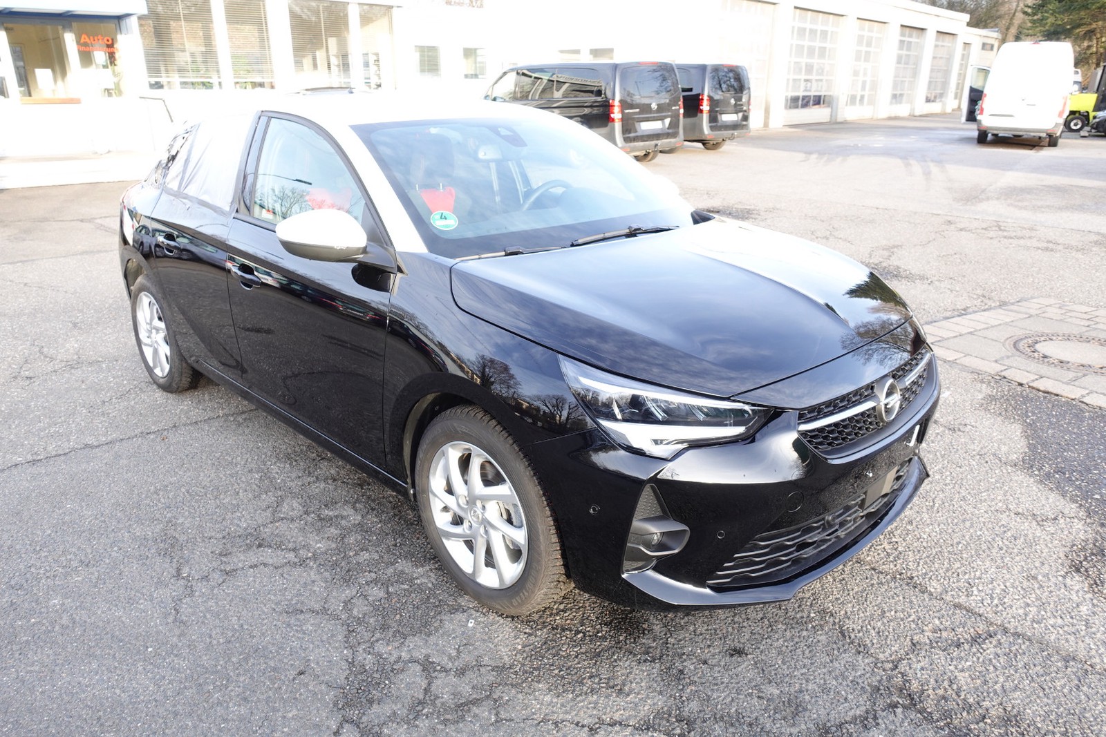 Opel Corsa F 1.2i GS Line. Klimaautom. Kamera. Alu. SHZ.