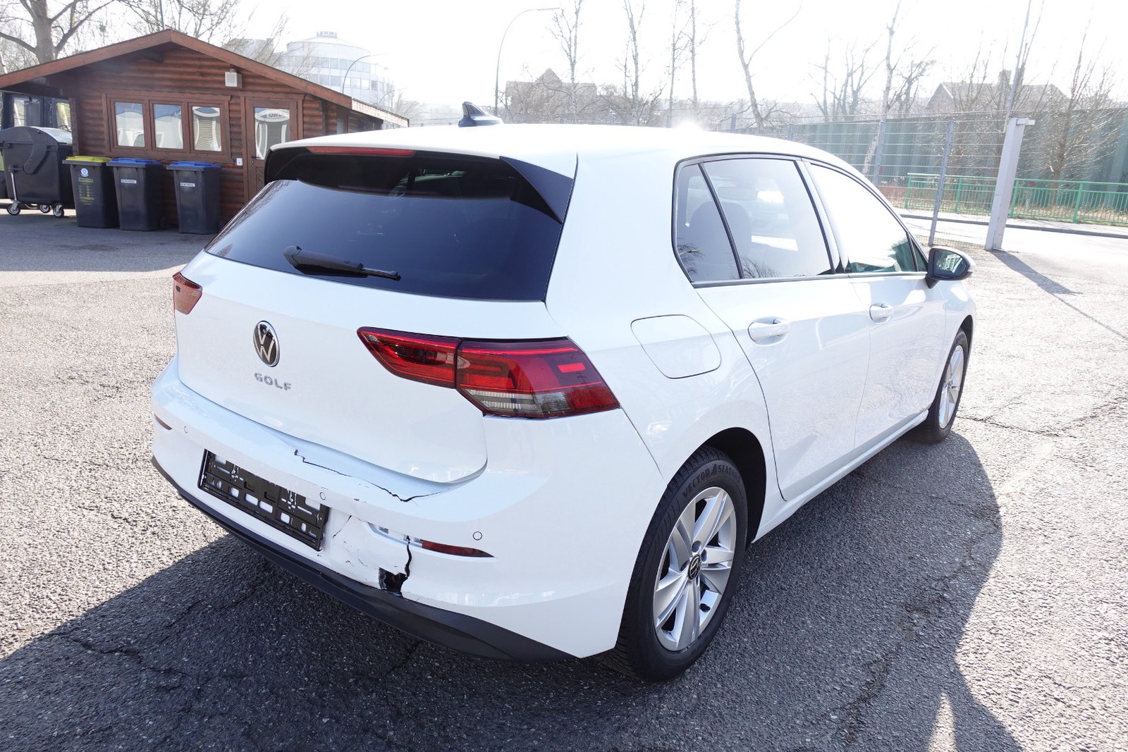 Volkswagen Golf VIII 2.0 TDI DSG Life Navi. Autom. Klimaautom SHZ.Alu.