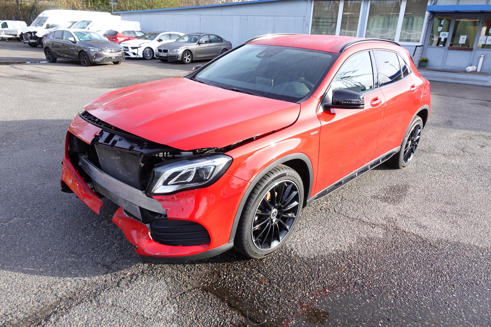 Mercedes-Benz GLA 200 i Autom. Navi. Klimaaut. Alu PDC.