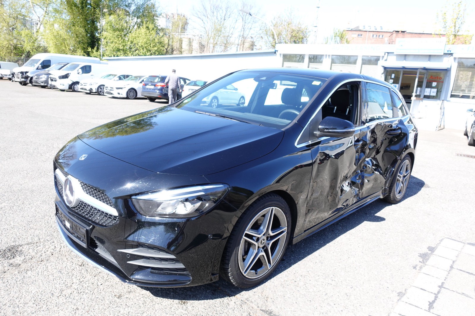 Mercedes-Benz B 180 Autom. AMG-Line Navi. Klimaaut. Alu.PDC.