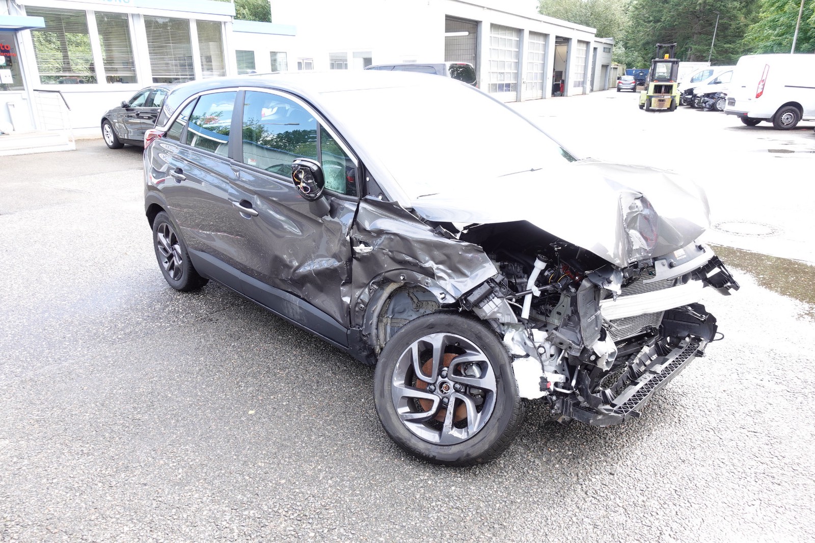 Opel Crossland X 2020 Kamera. Navi. Klima. Alu SHZ. PDC.