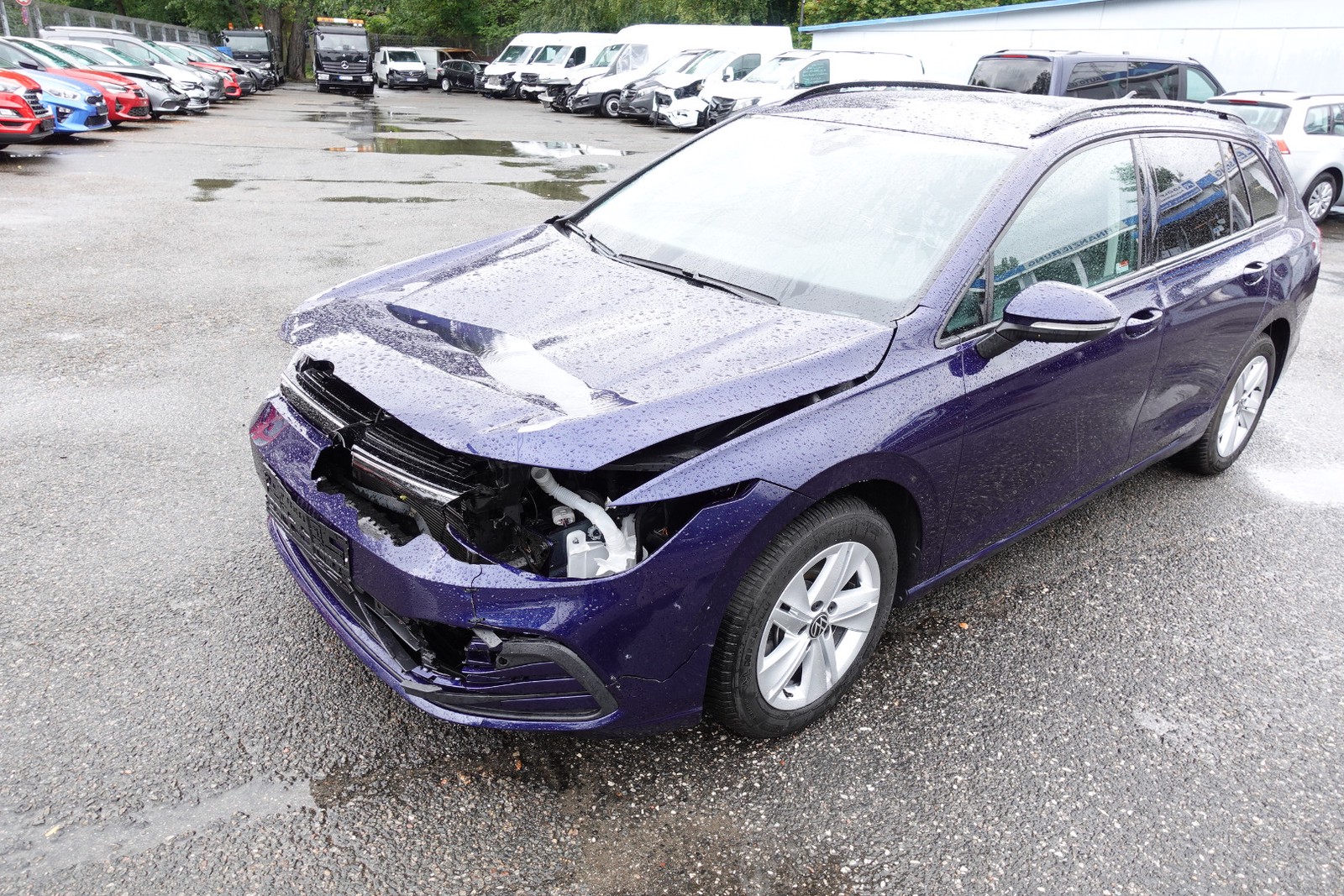 Volkswagen Golf Variant Golf VIII Variant 2.0 TDI Life Navi. Klimaaut. Alu.PDC. SHZ.