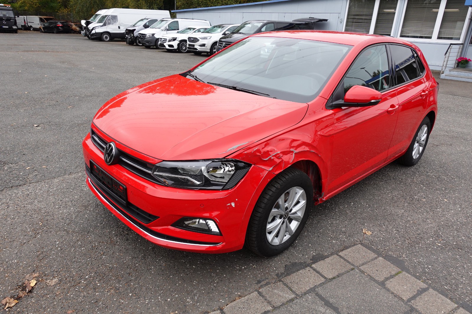 Volkswagen Polo VI 1.0 TSI Highline Navi. Klimaaut. Alu. SHZ. PDC.