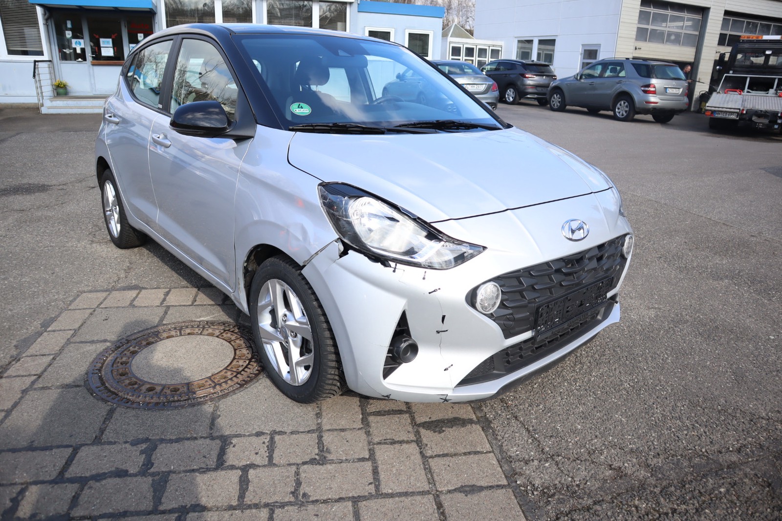 Hyundai i10 Trend 1.0 i Autom. Klima. Alu. SHZ. PDC.